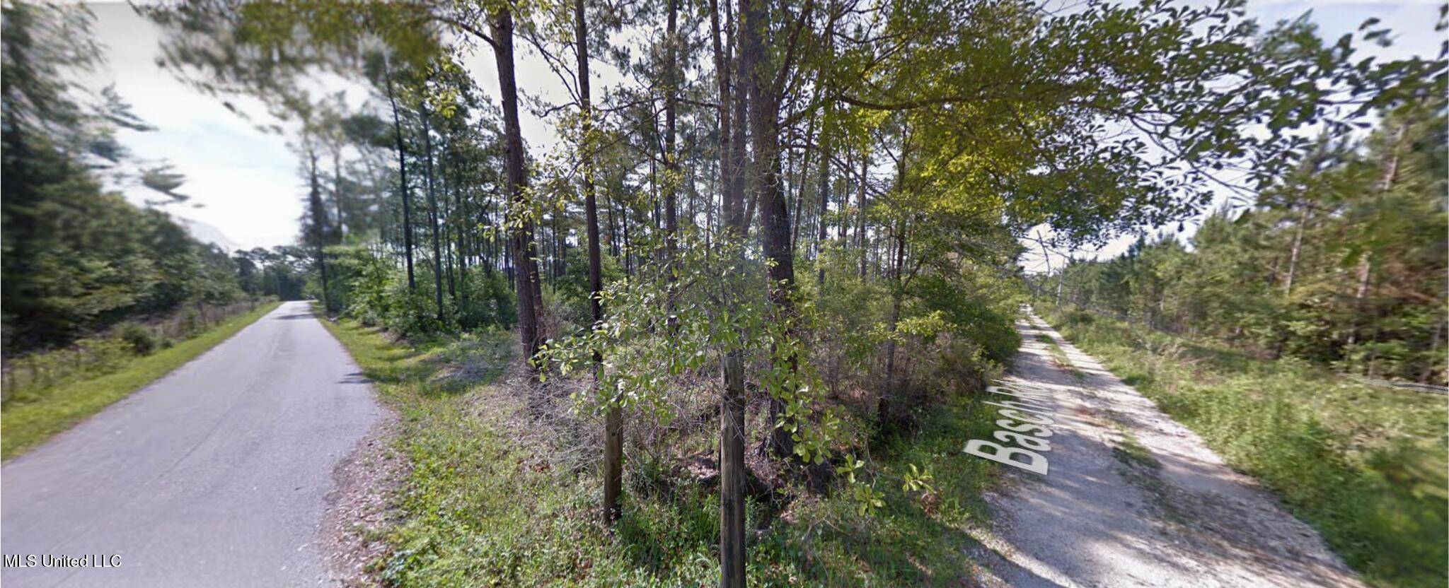 Long Beach, MS 39560,Thompson Road
