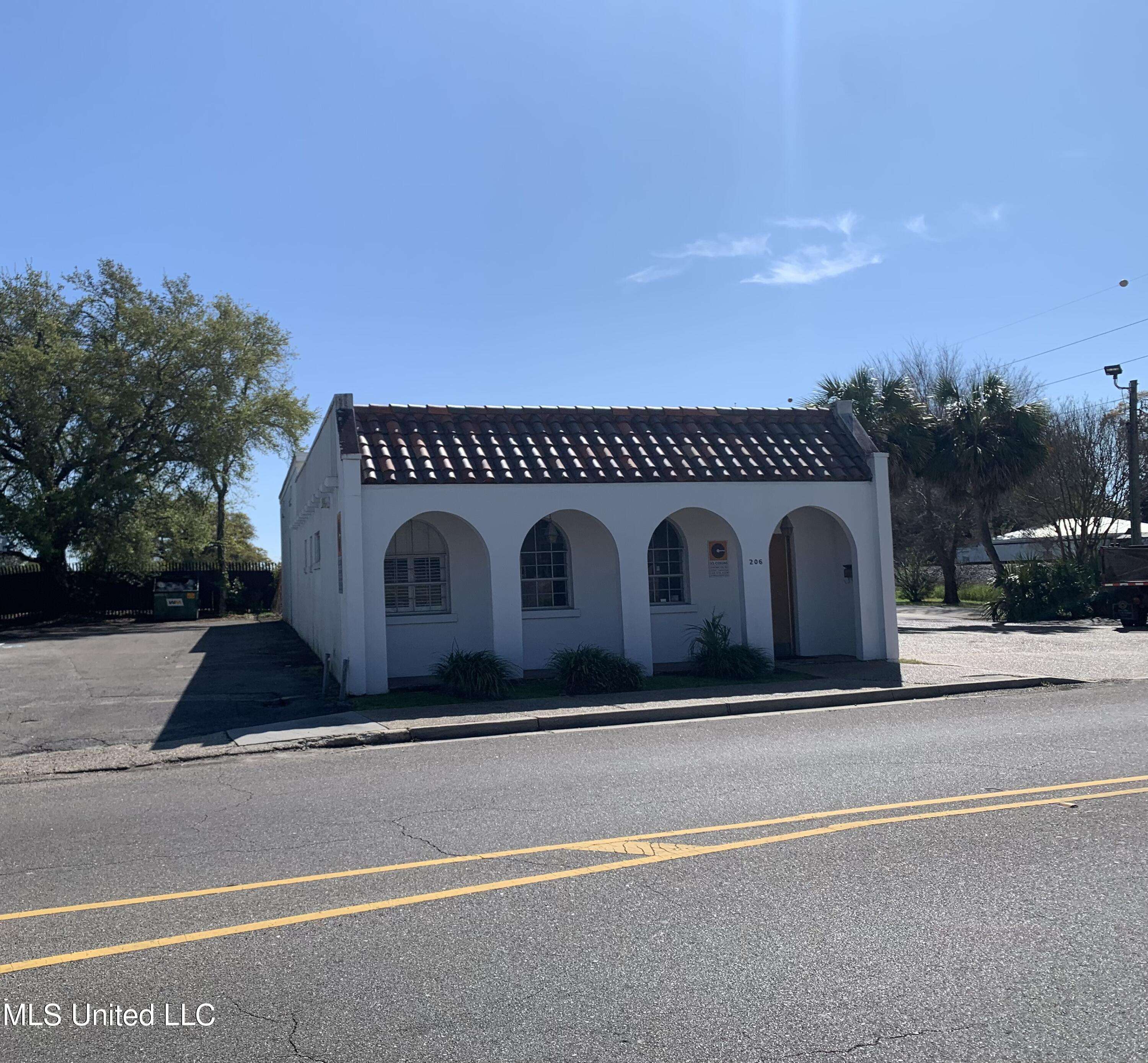 Biloxi, MS 39531,206 Iberville Drive