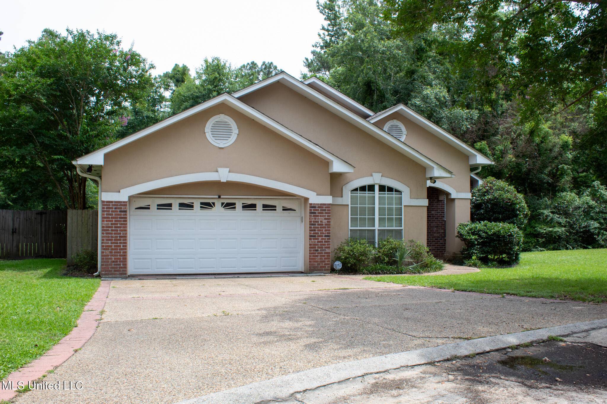 Pass Christian, MS 39571,962 Glen Oaks Drive