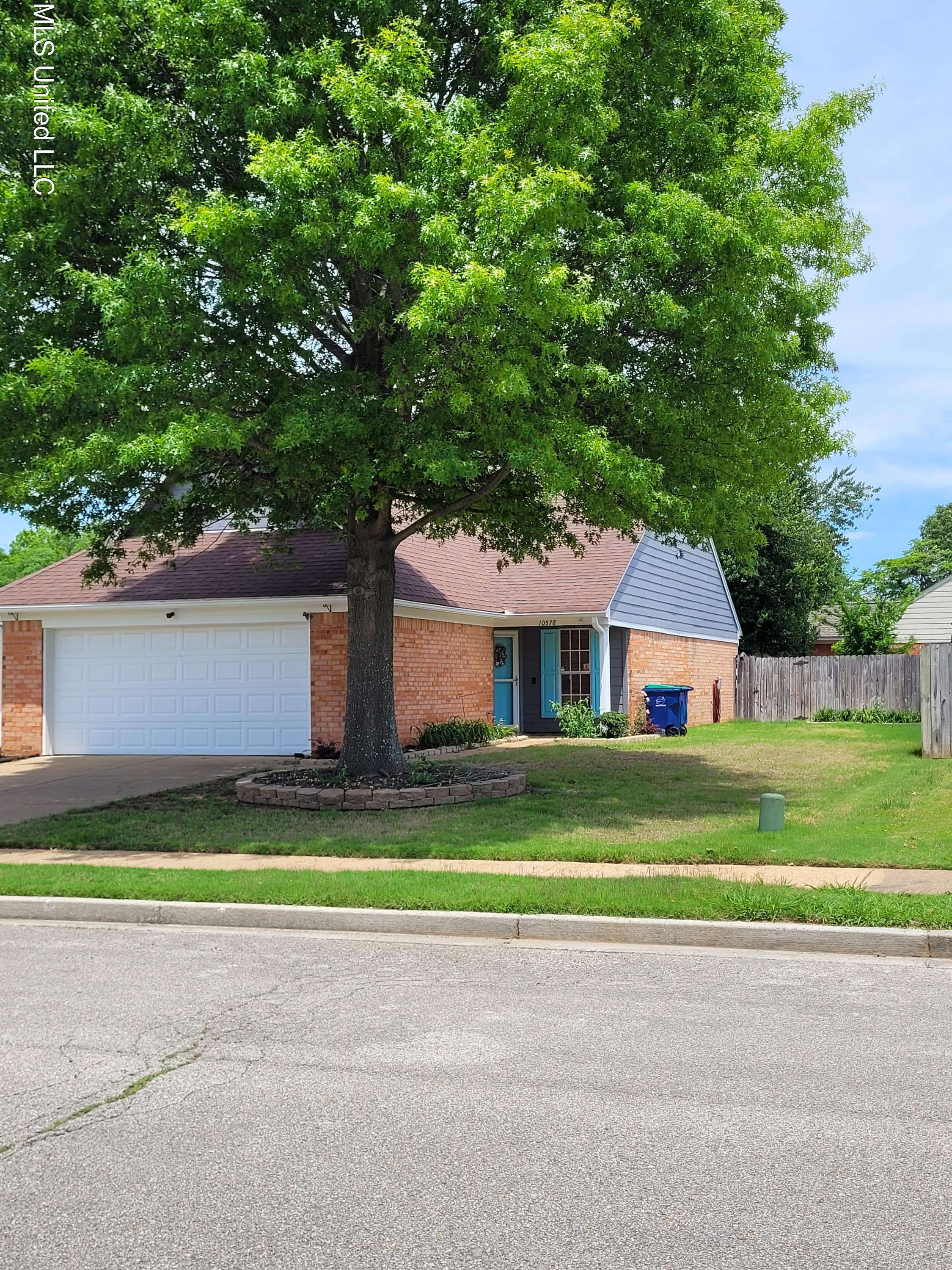 Olive Branch, MS 38654,10578 Pecan View Drive Drive