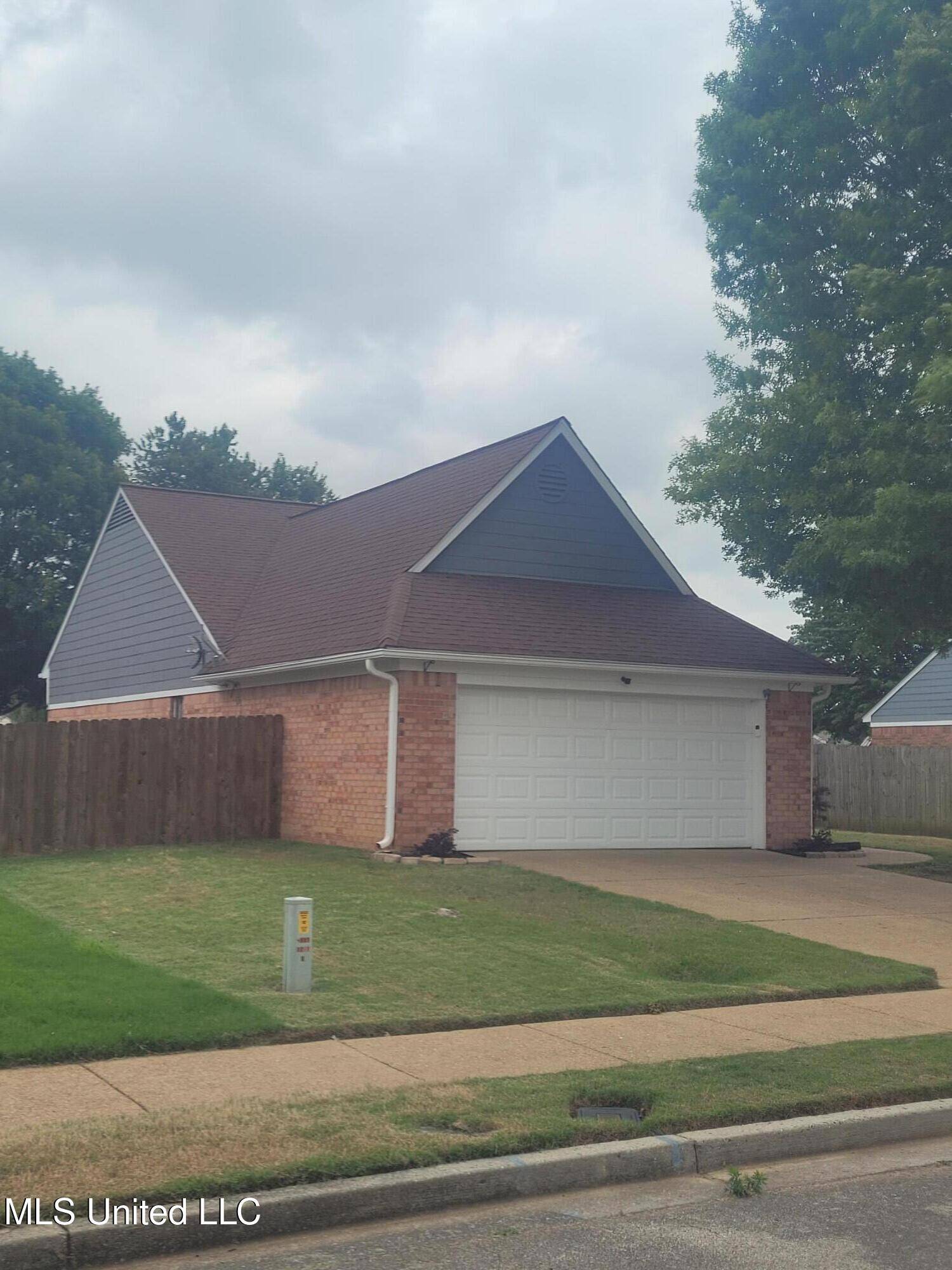 Olive Branch, MS 38654,10578 Pecan View Drive Drive