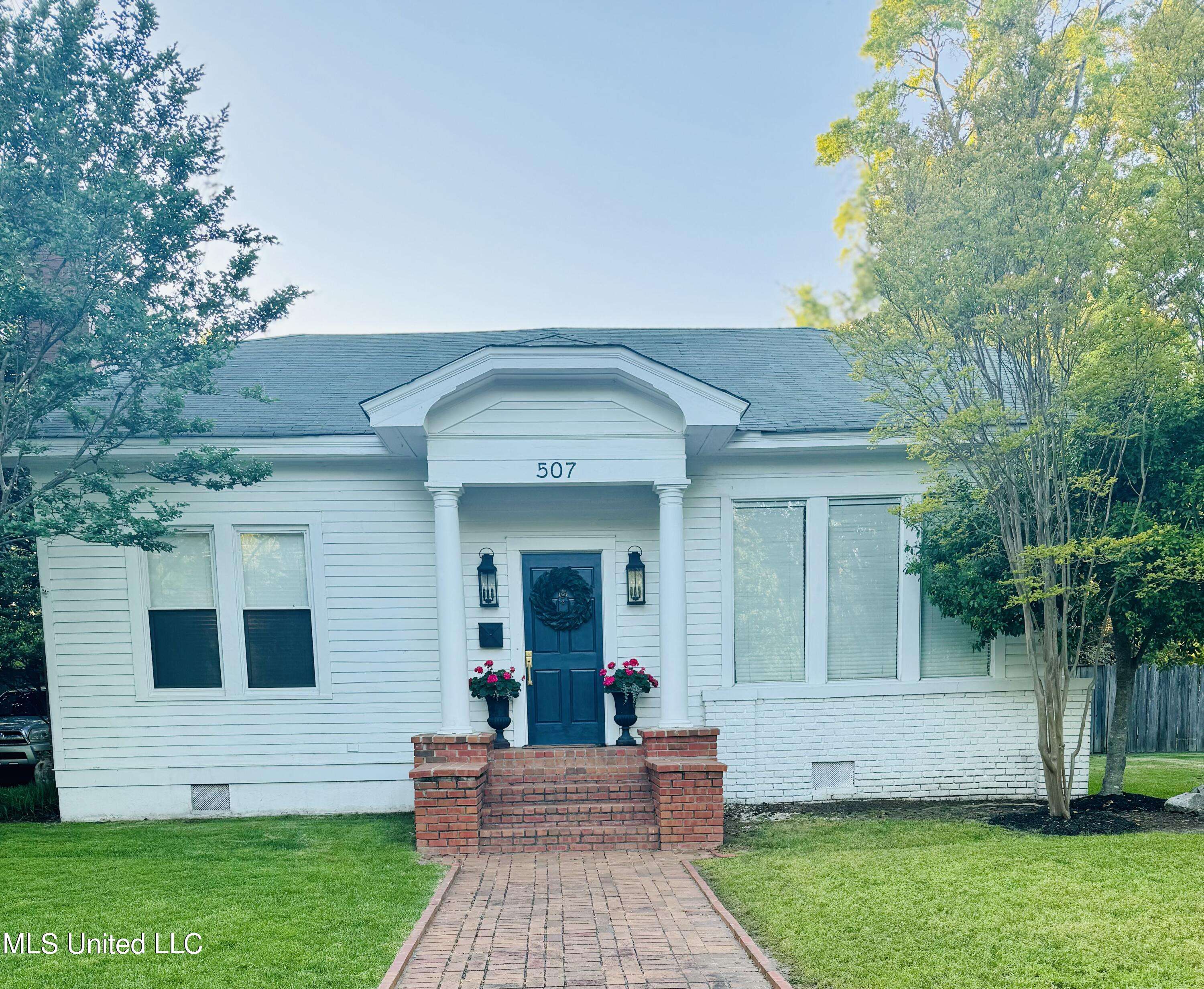 Greenwood, MS 38930,507 E Claiborne Avenue