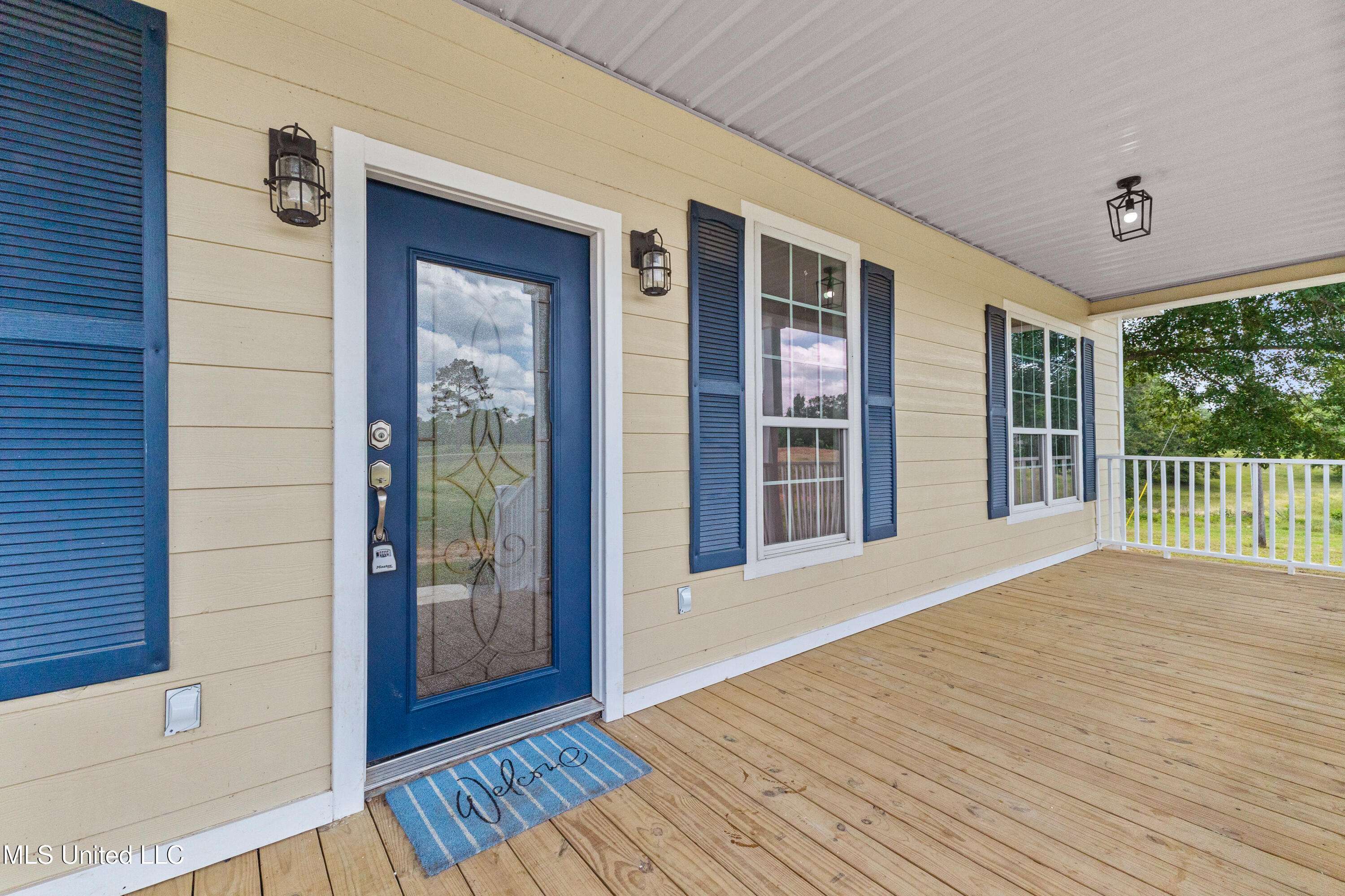 Moselle, MS 39459,595 Delk Road