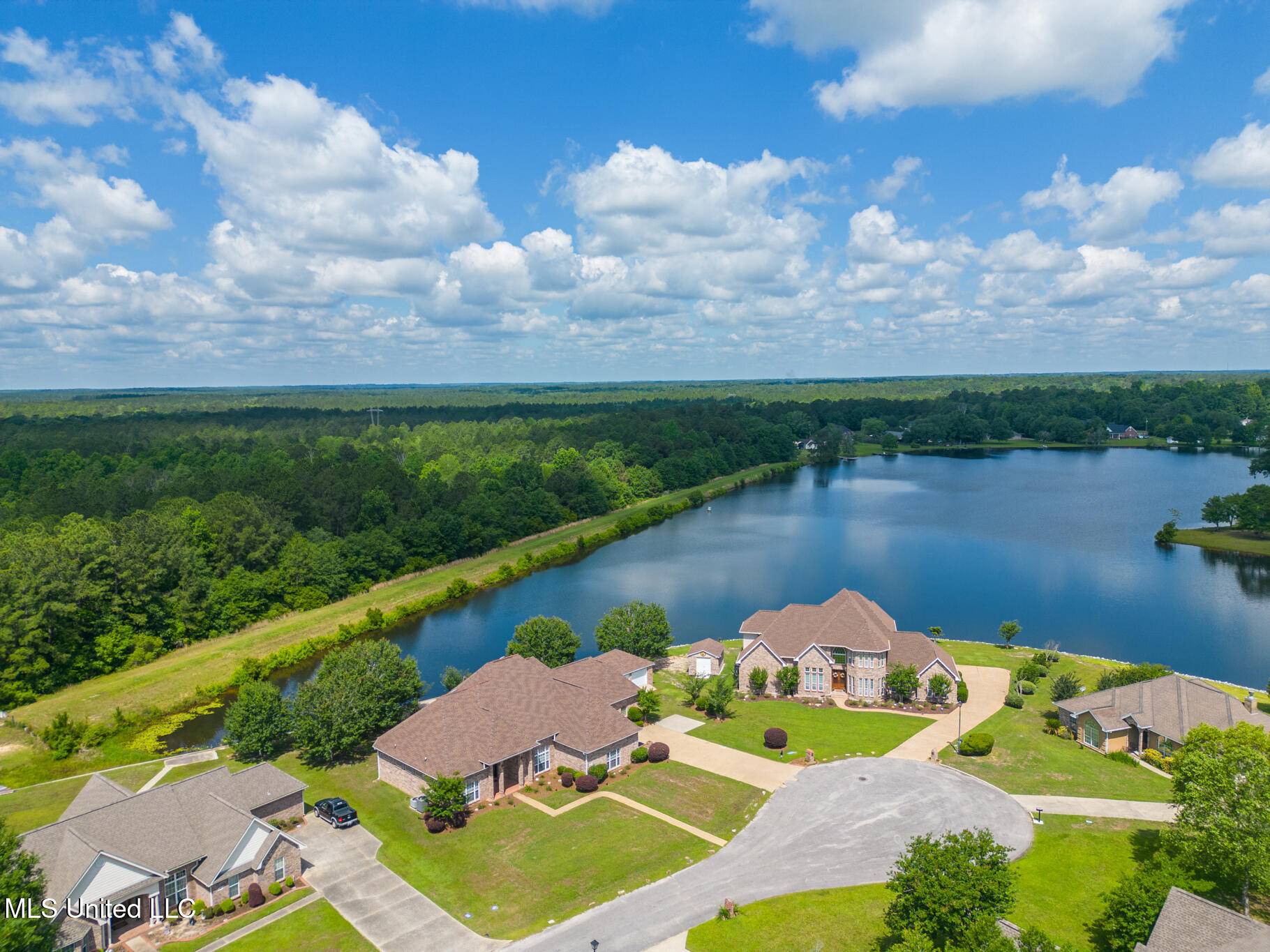 Saucier, MS 39574,18065 Carson Court