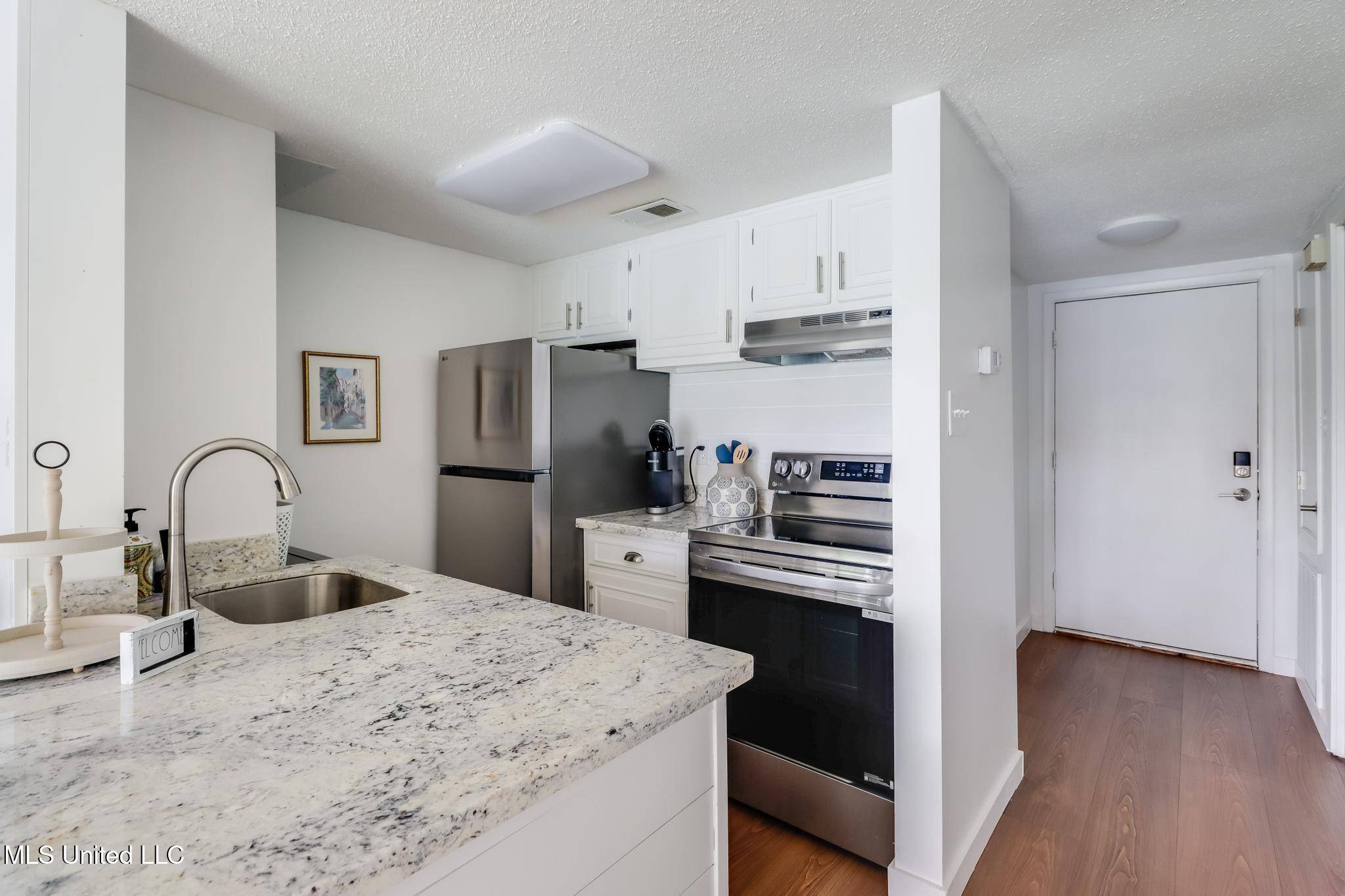 Diamondhead, MS 39525,138 Molokai Village #J