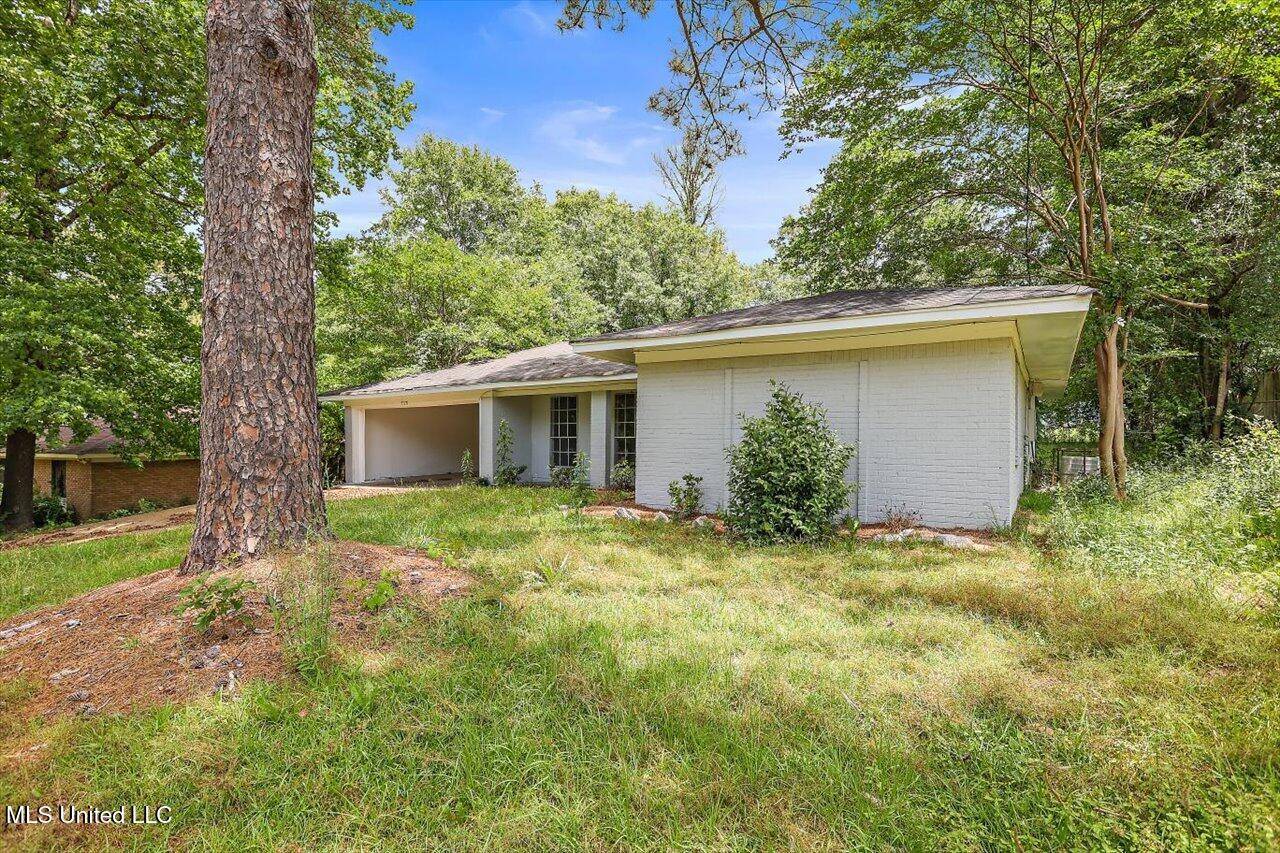 Jackson, MS 39212,3328 Fleetwood Drive