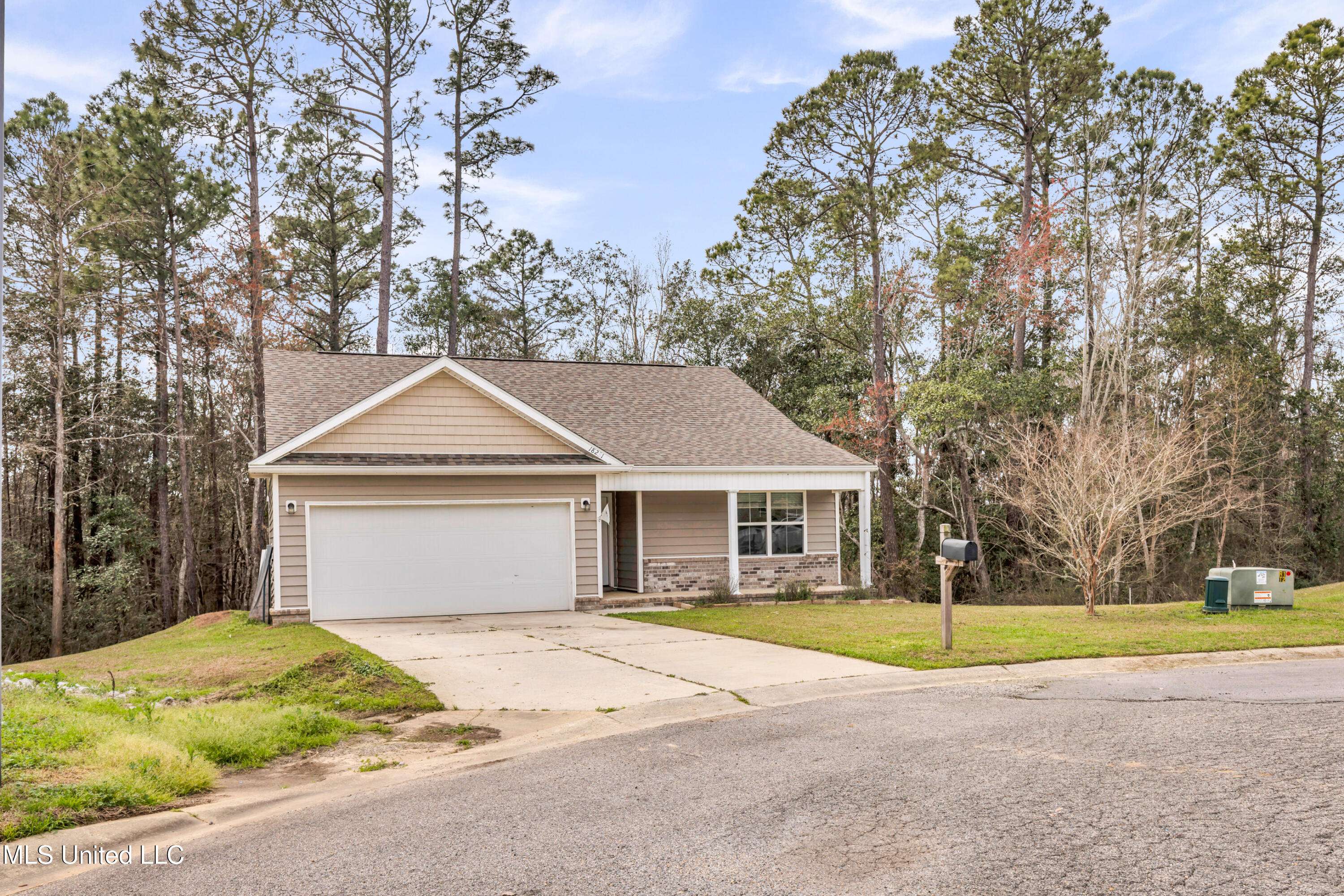 Gulfport, MS 39503,18231 Mill Cove