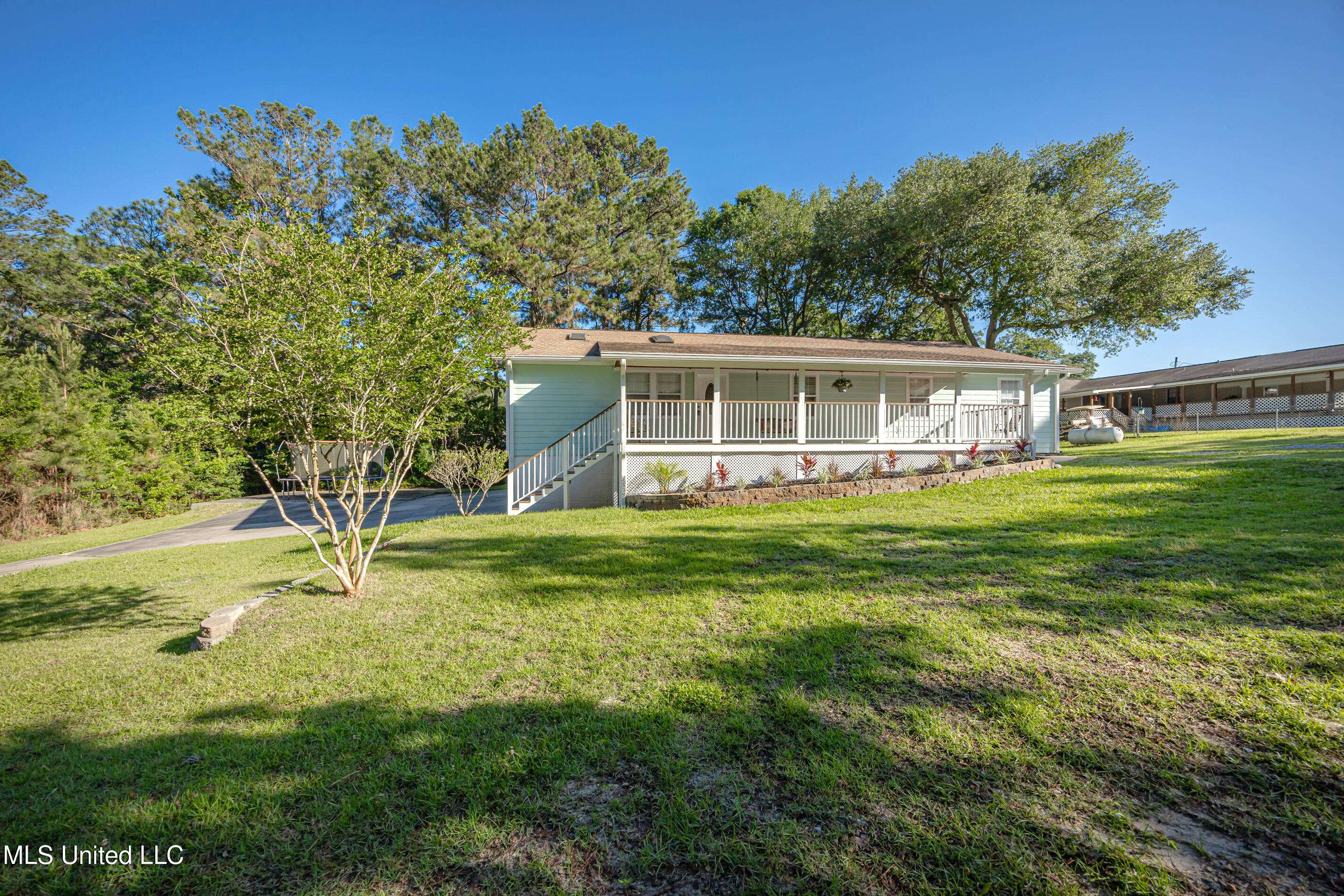Ocean Springs, MS 39564,6509 Big Oak Drive