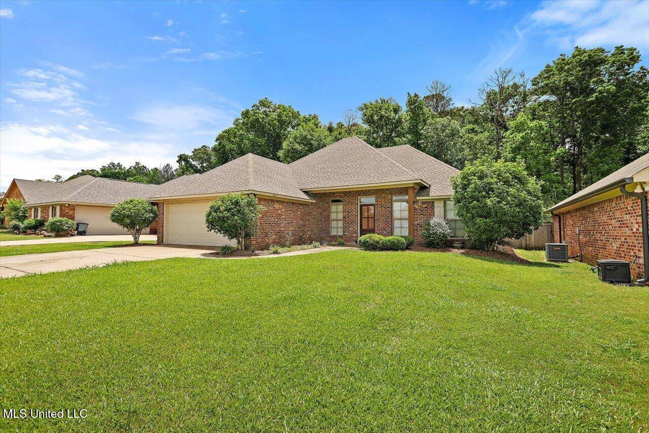 Brandon, MS 39042,120 Greenfield Ridge Dr