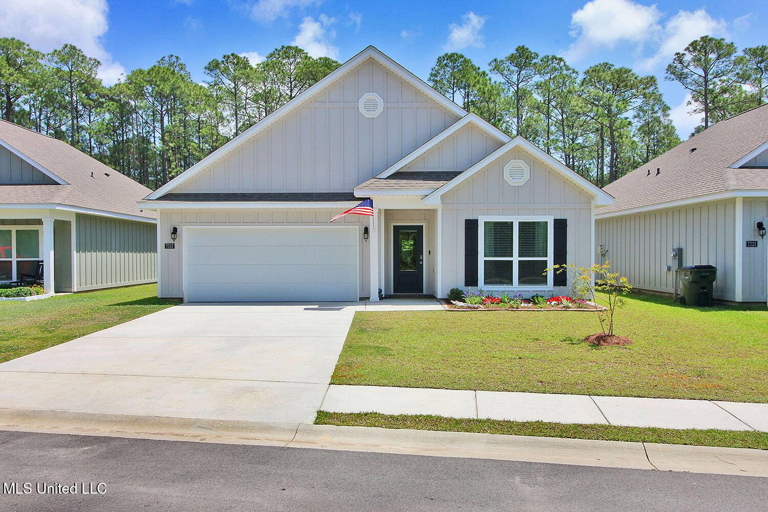 Ocean Springs, MS 39564,7717 Coral Lane