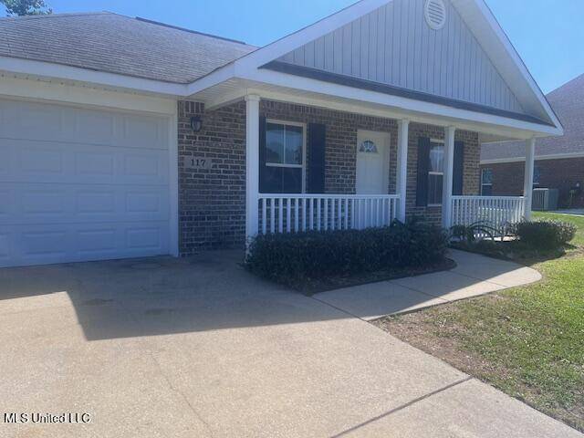 Long Beach, MS 39560,117 Hawthorne Drive