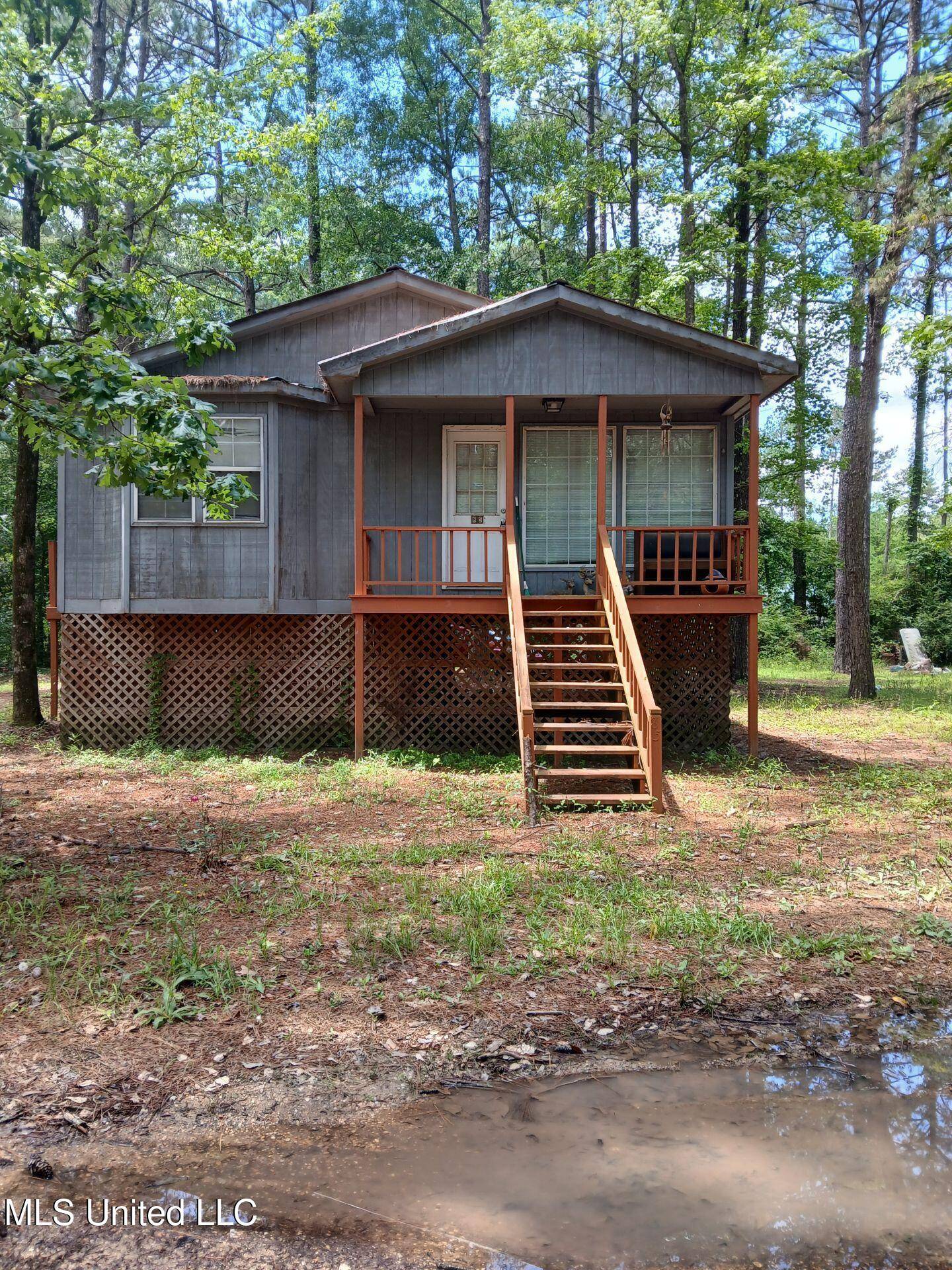 Hattiesburg, MS 39401,85 Landing Road