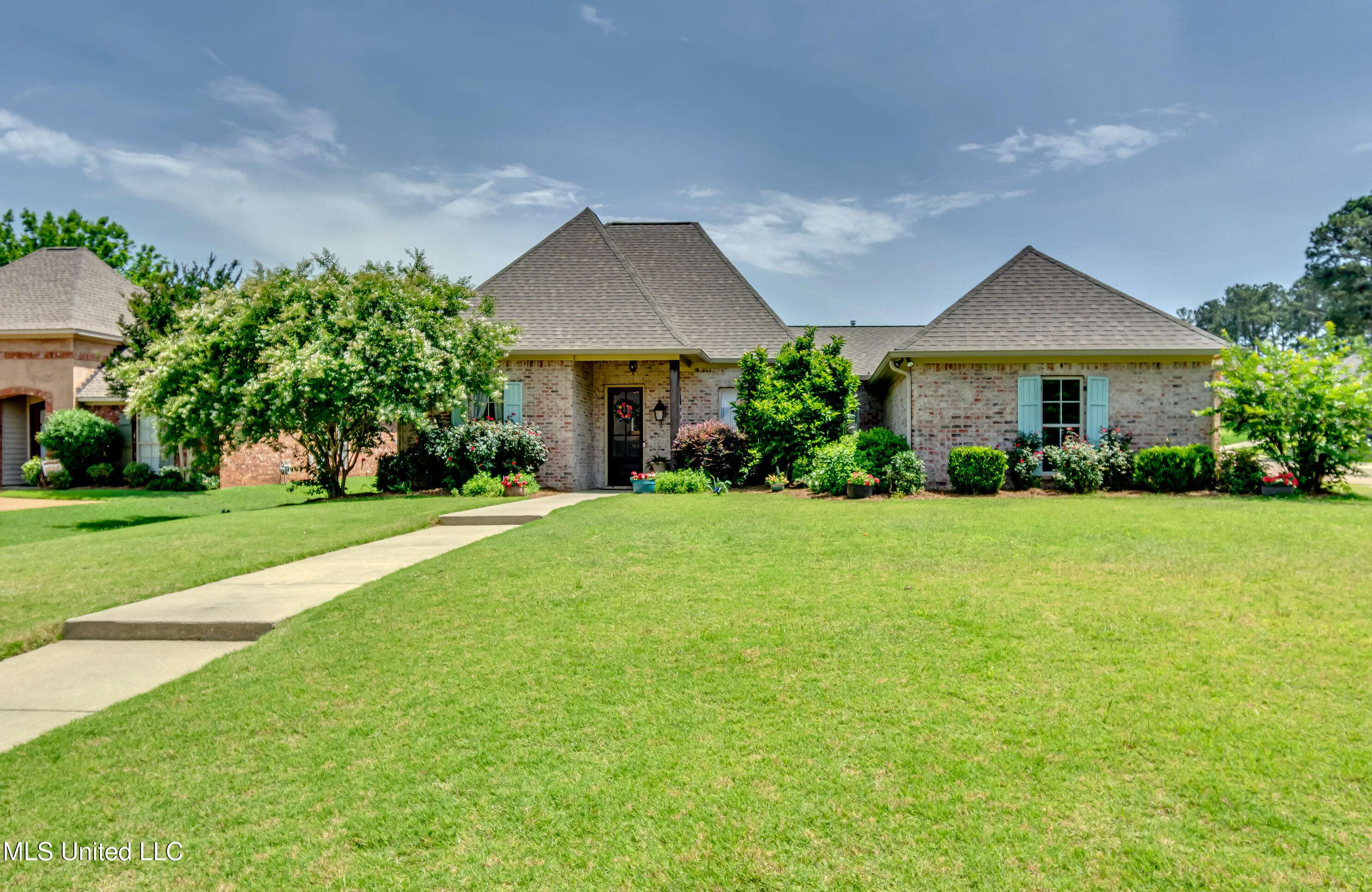 Madison, MS 39110,109 Mullherrin Drive