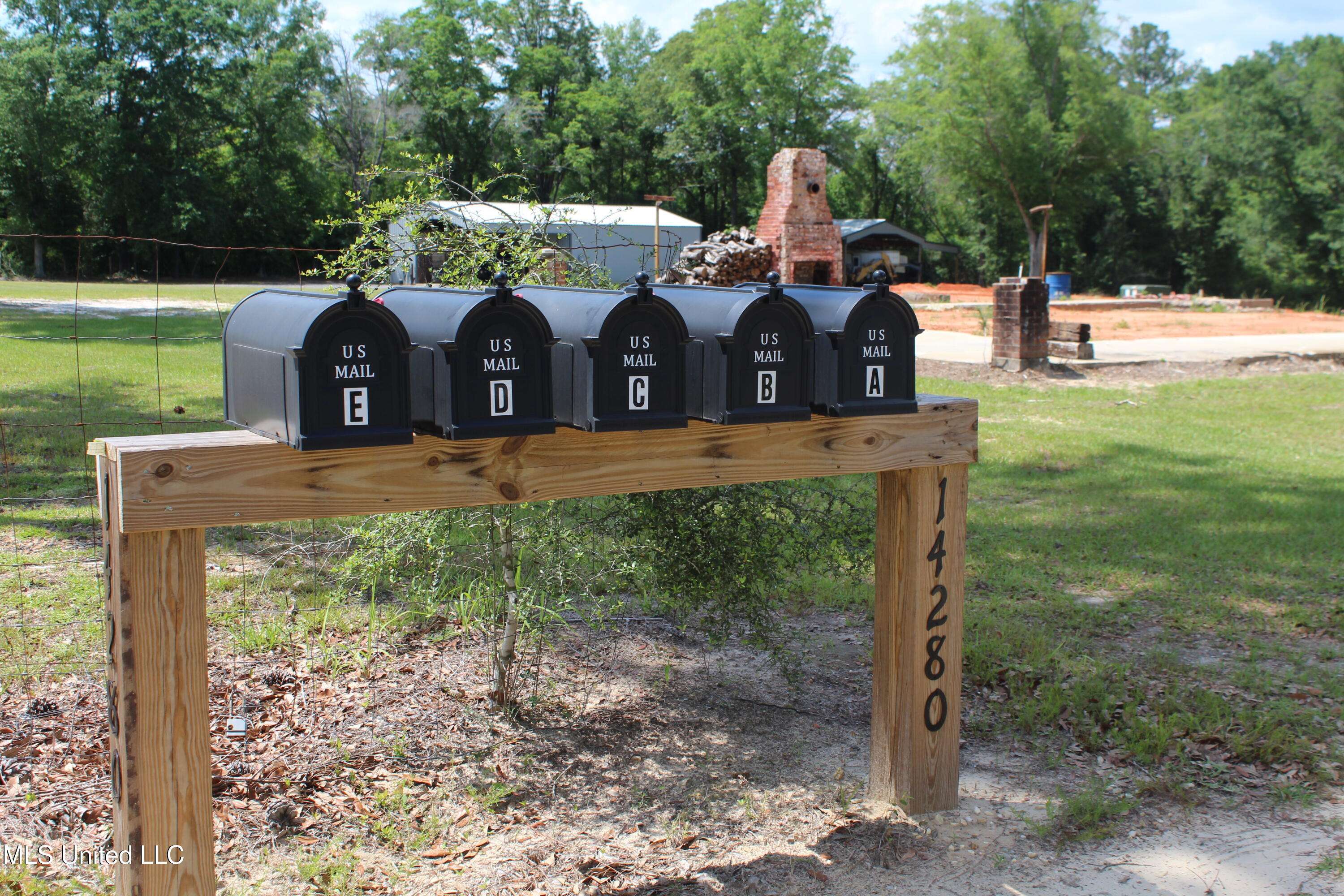 Lucedale, MS 39452,14280 Hwy 98