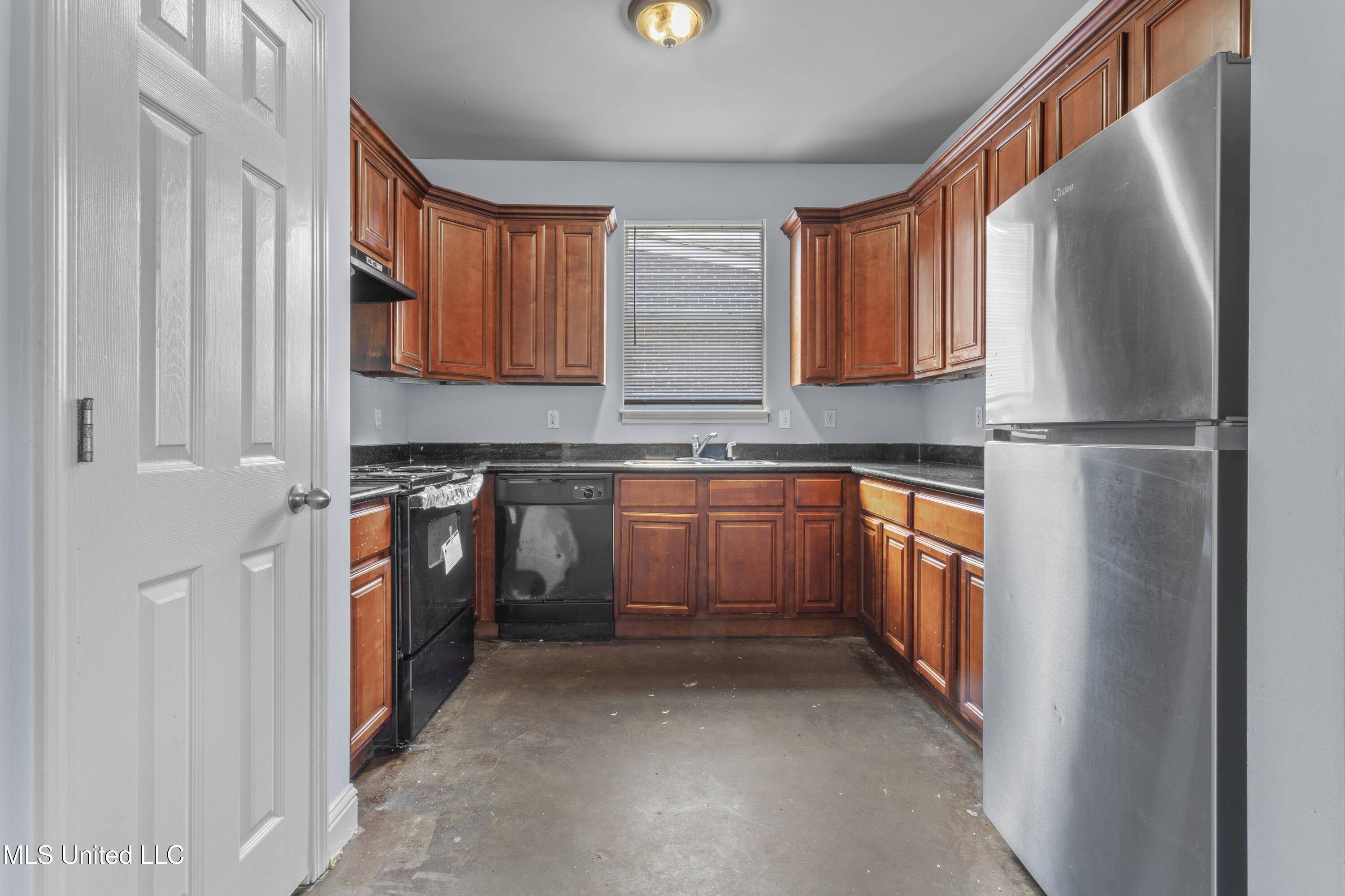 Gulfport, MS 39507,2948 Magnolia Court