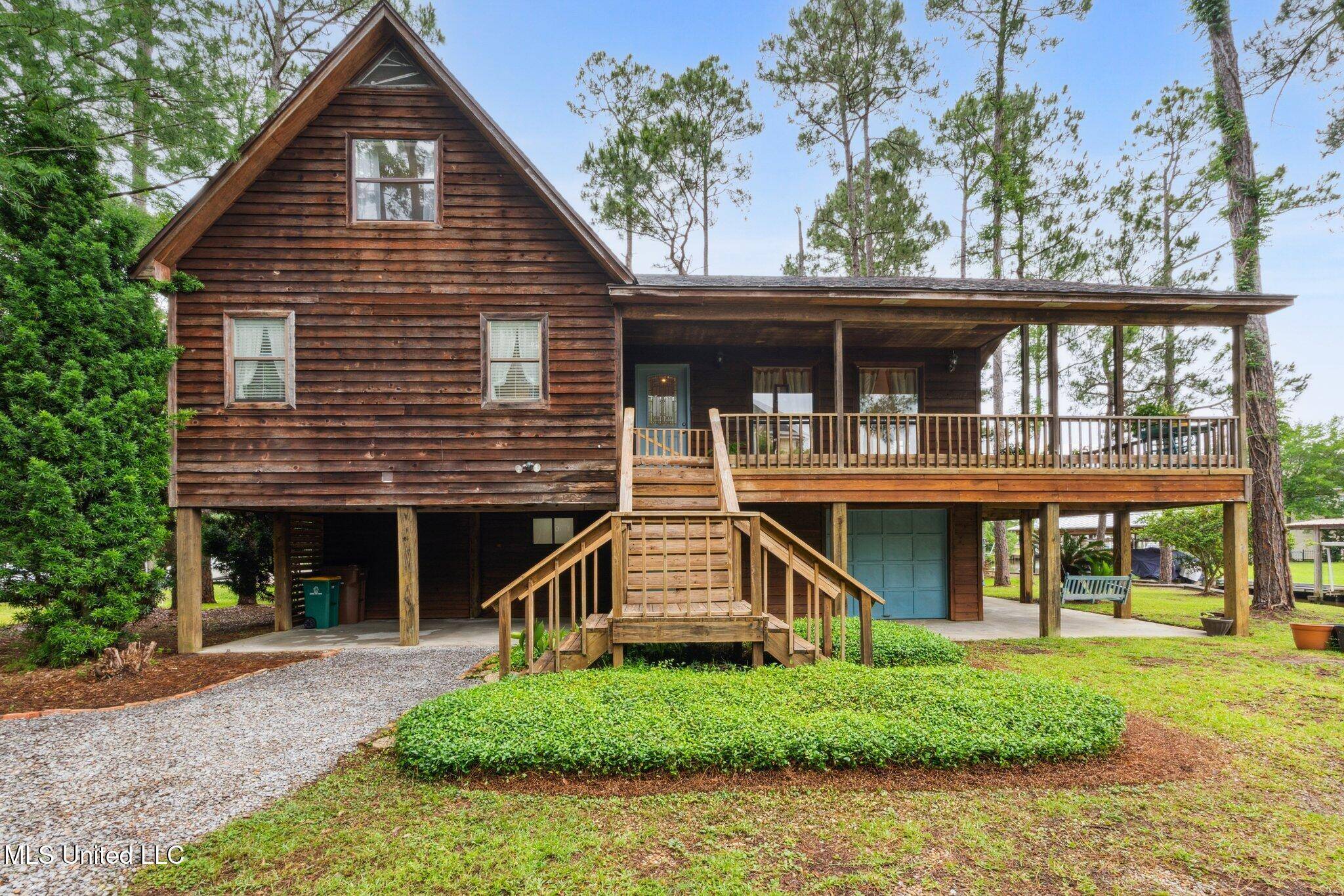 Pass Christian, MS 39571,112 Dogwood Lane