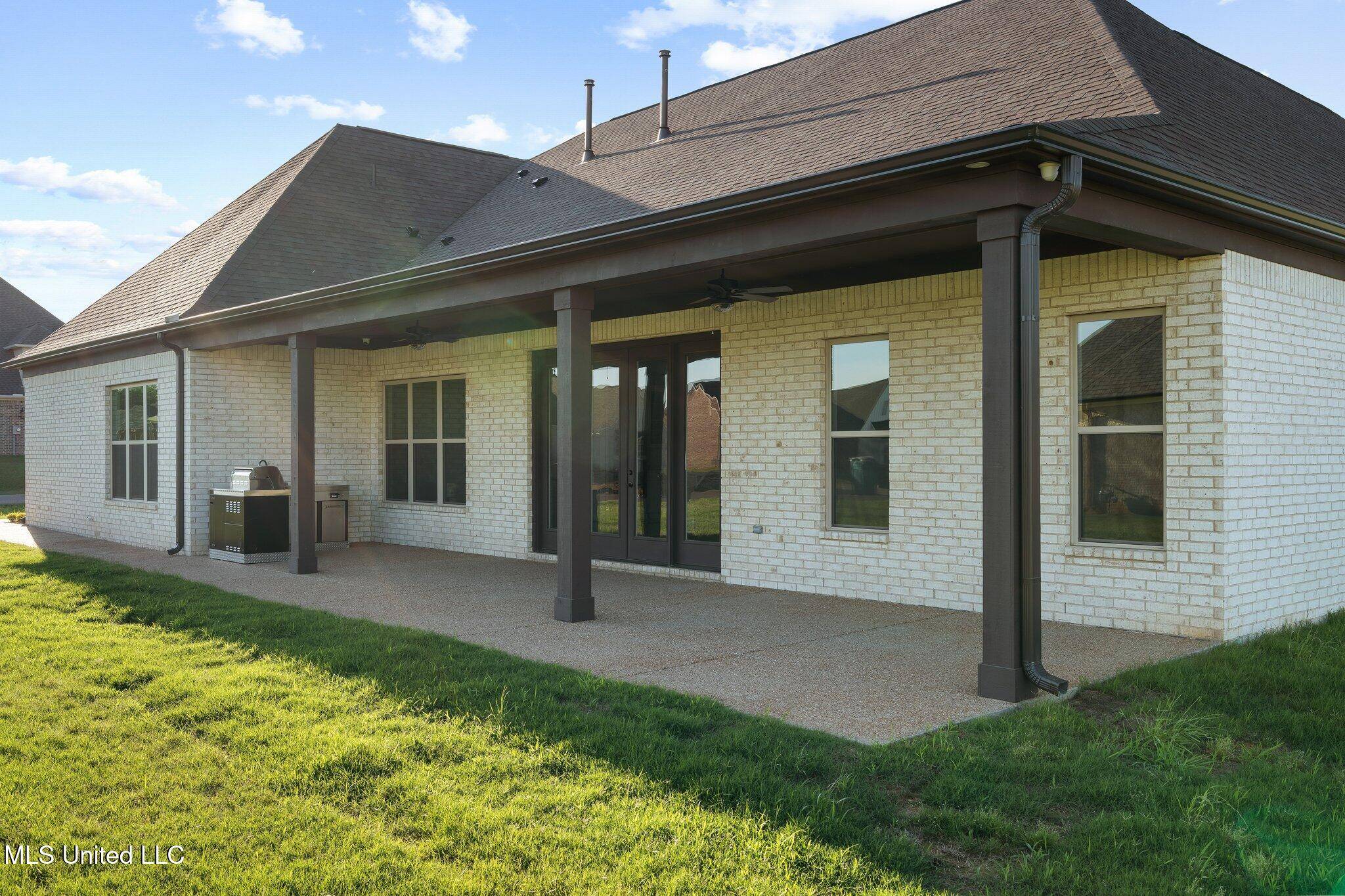 Nesbit, MS 38651,4339 Brooke Dr