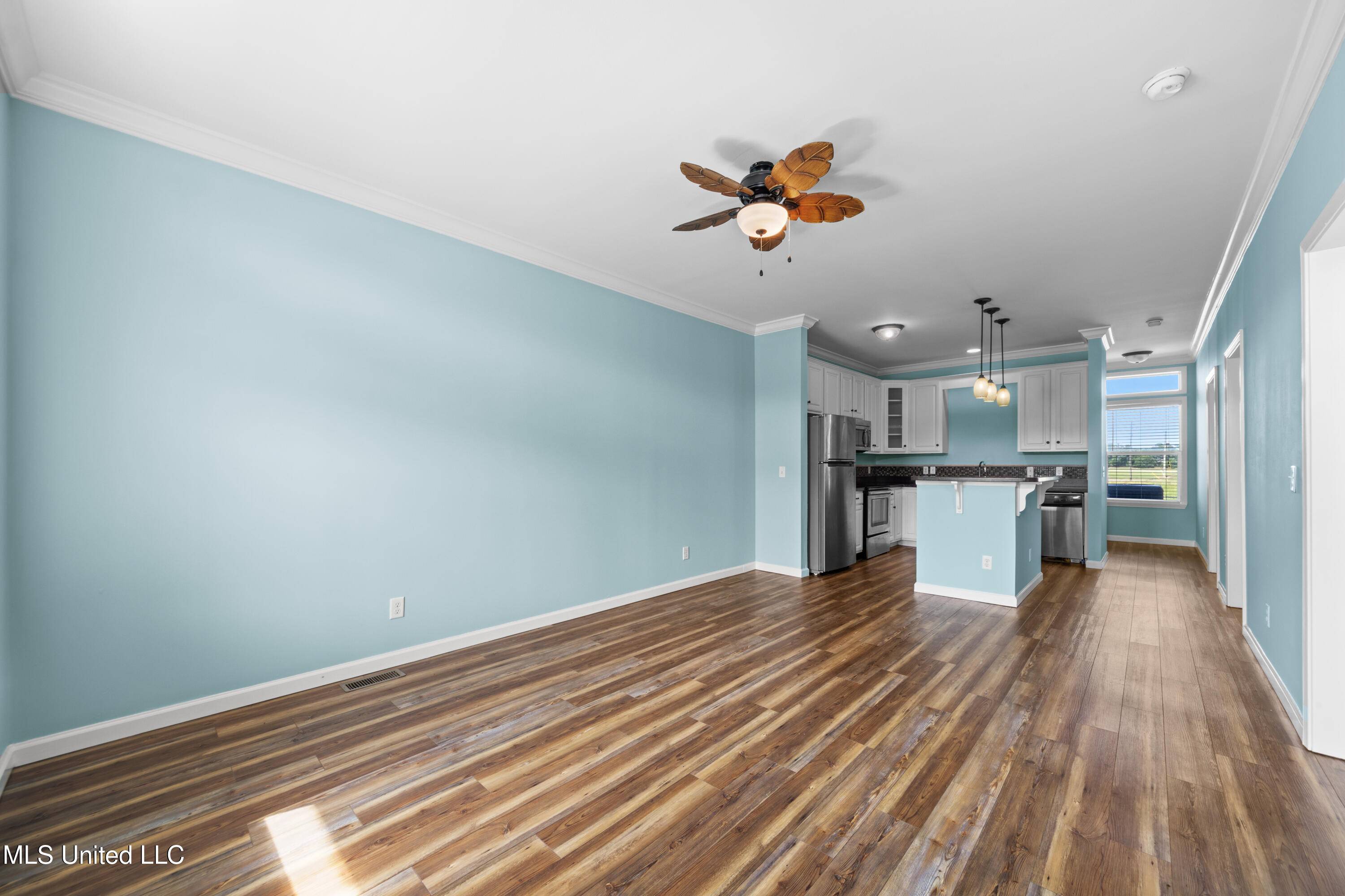 Pass Christian, MS 39571,1515 E Beach Boulevard #114