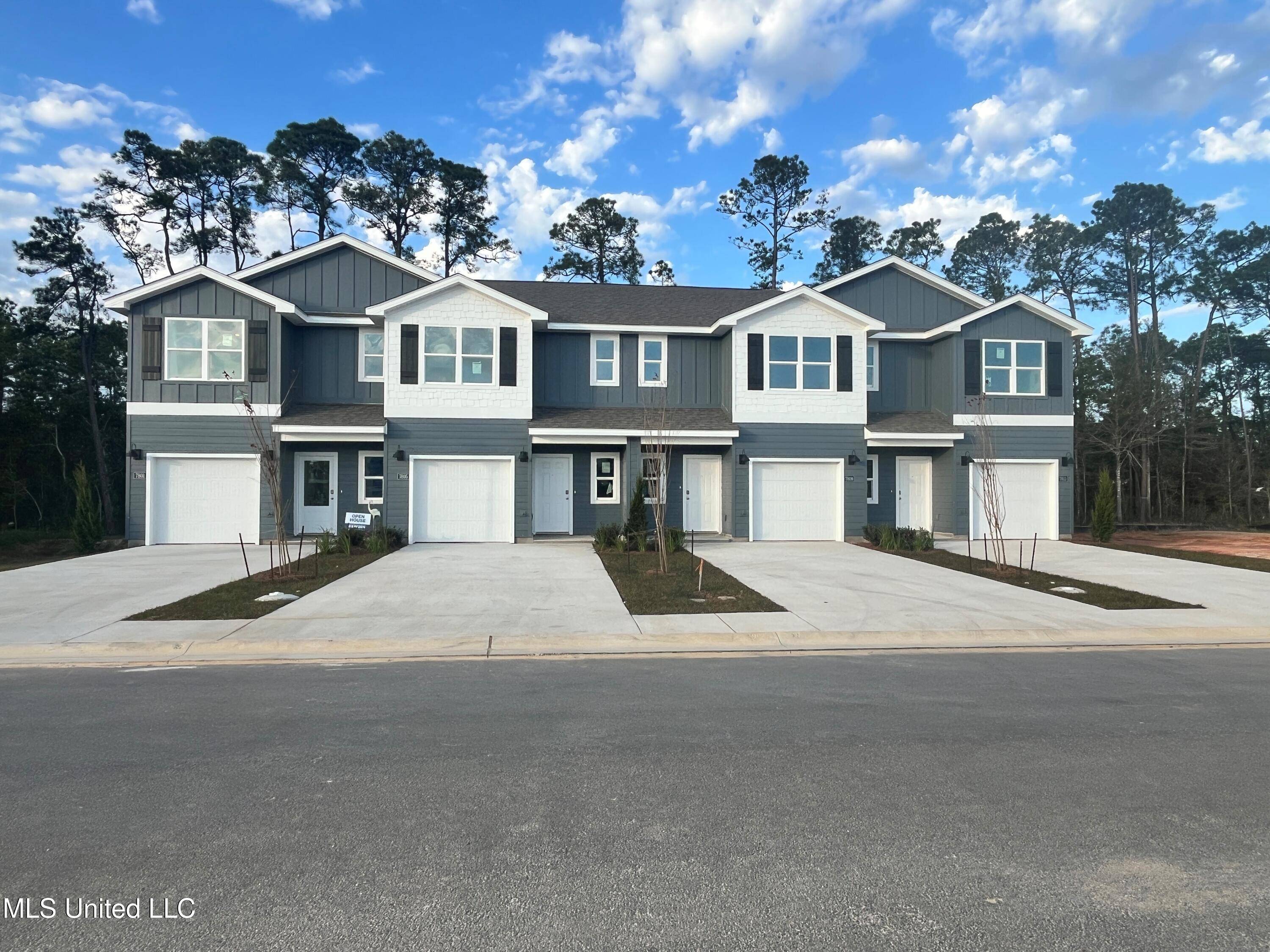 Ocean Springs, MS 39564,7836 Reagan Court
