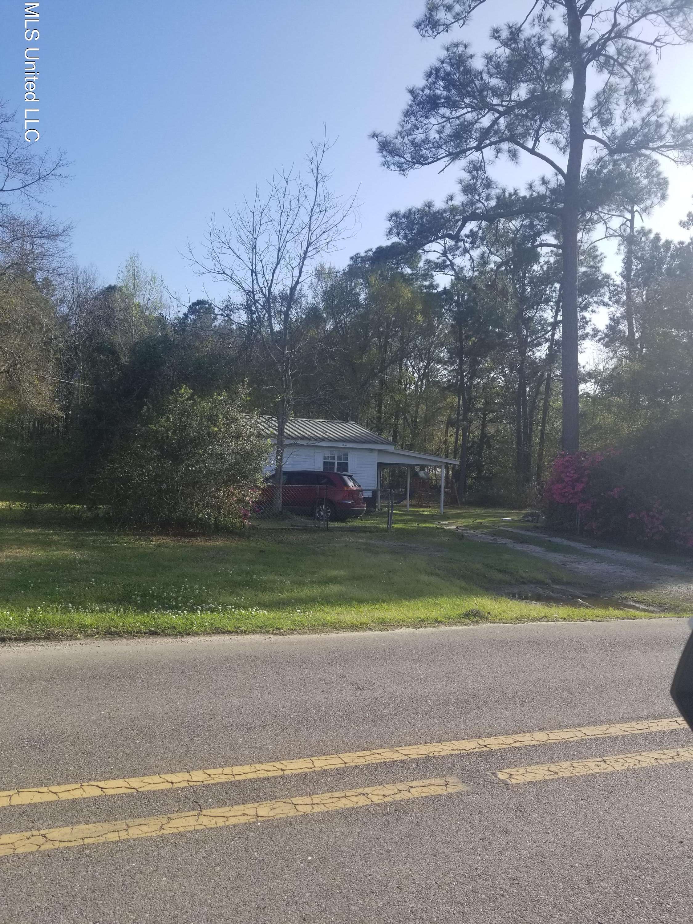D'iberville, MS 39540,4215 Gay Road