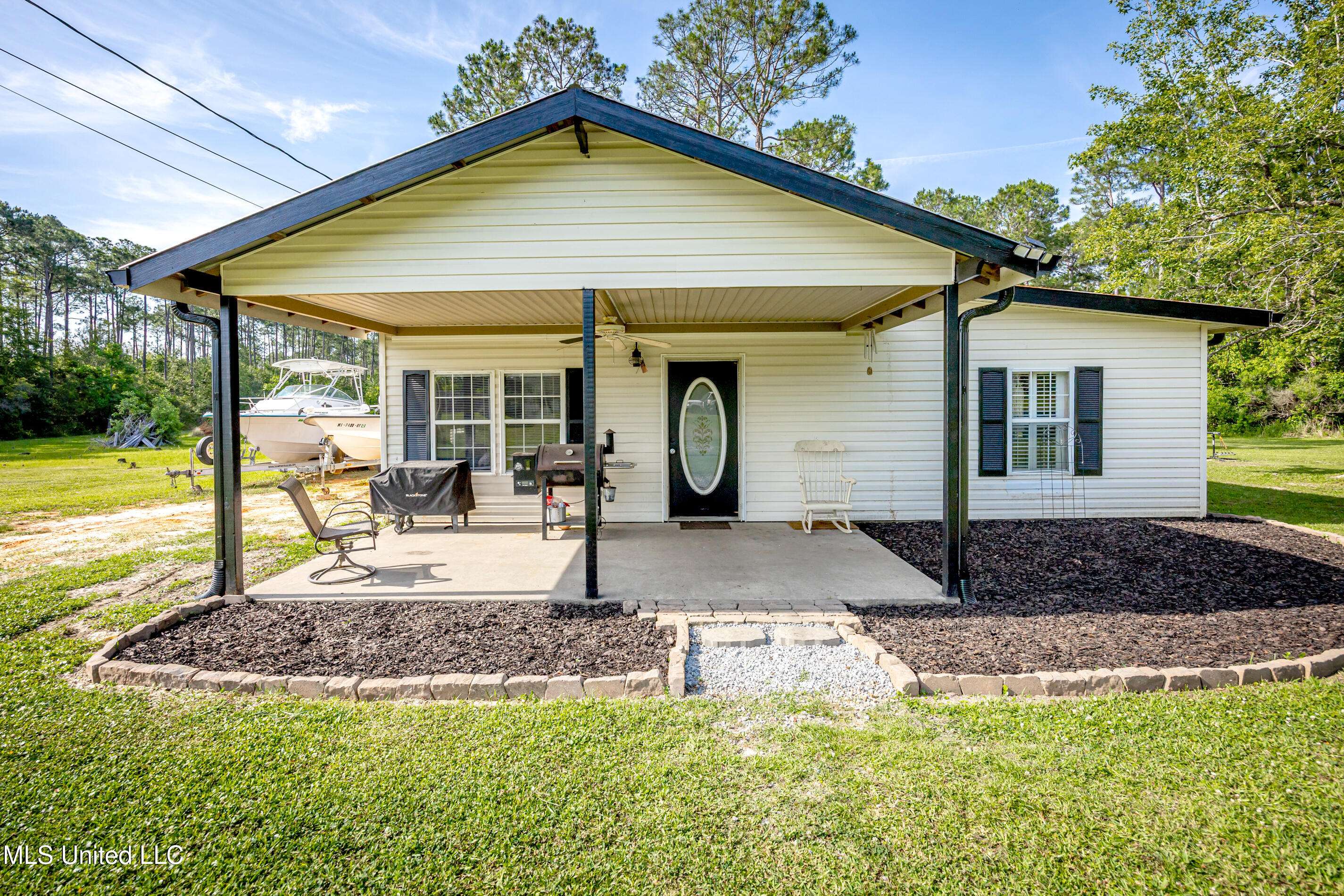 Vancleave, MS 39565,11801 Jim Ramsay Road