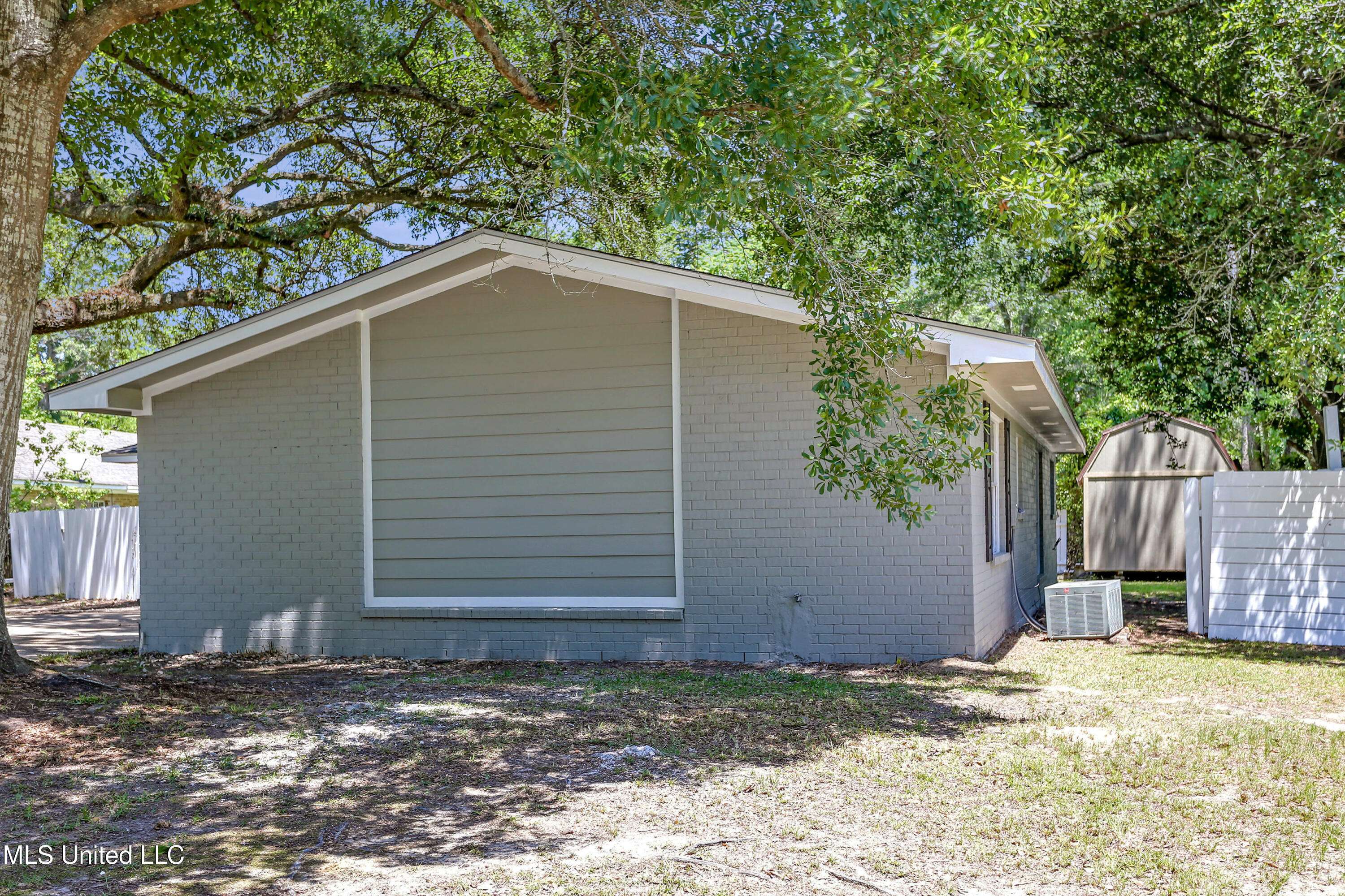 Moss Point, MS 39562,10016 Oakwood Park Drive