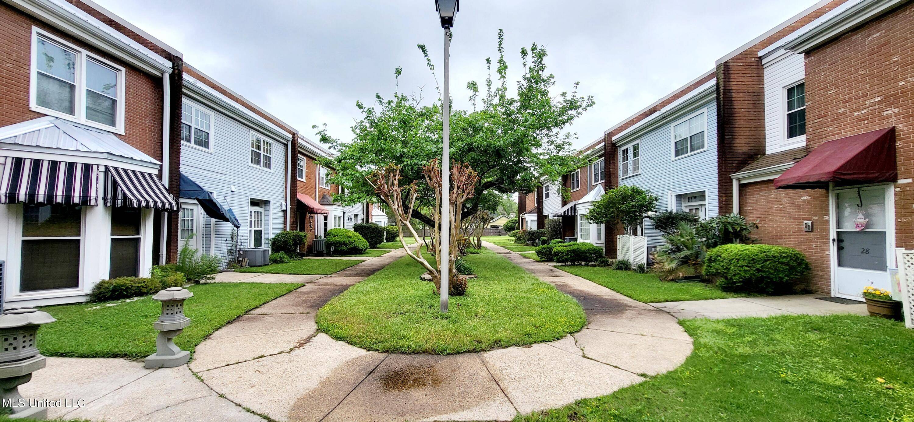Gulfport, MS 39507,928 Courthouse Road #25