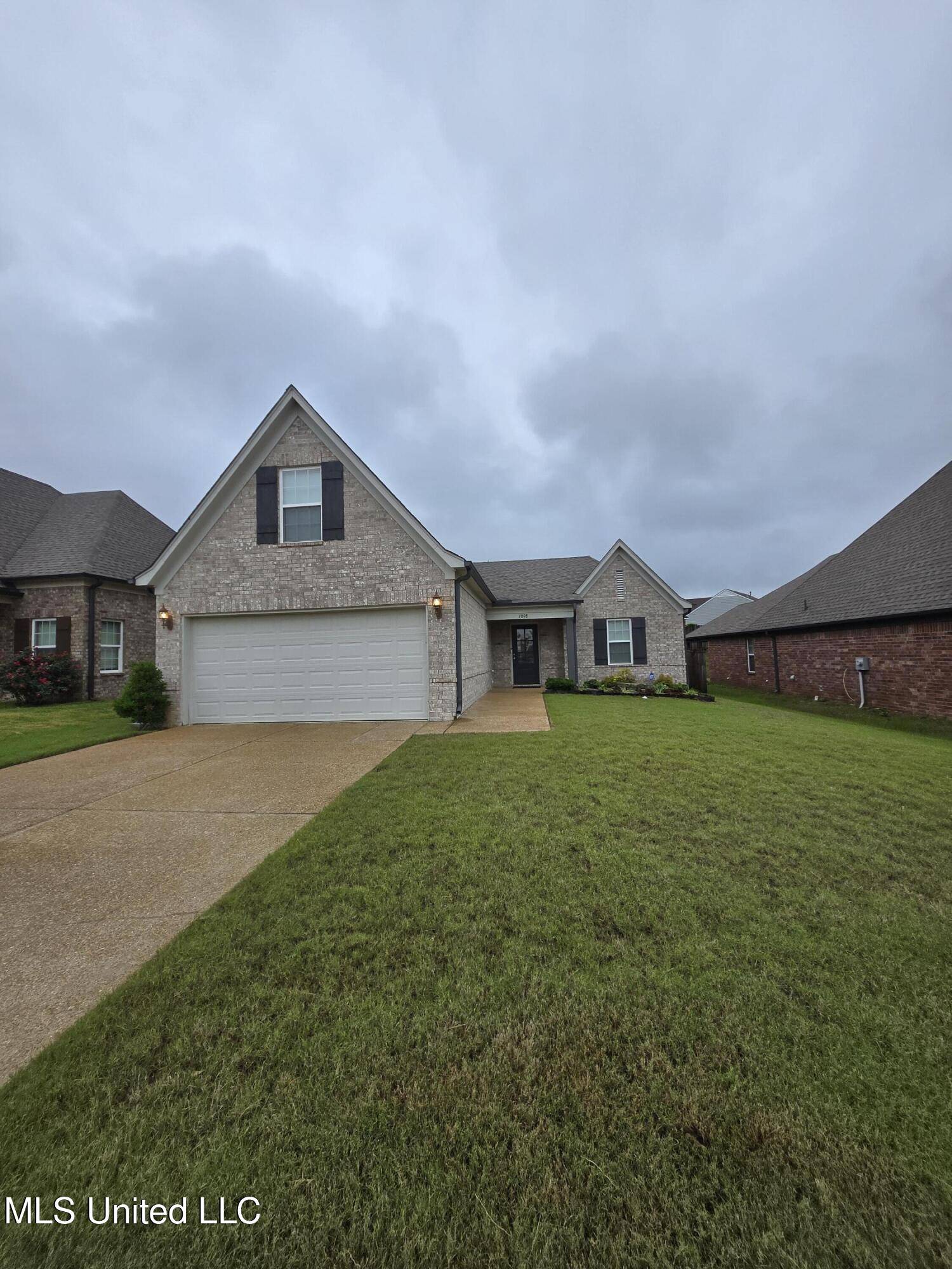 Southaven, MS 38671,7898 Park Valley Drive Drive