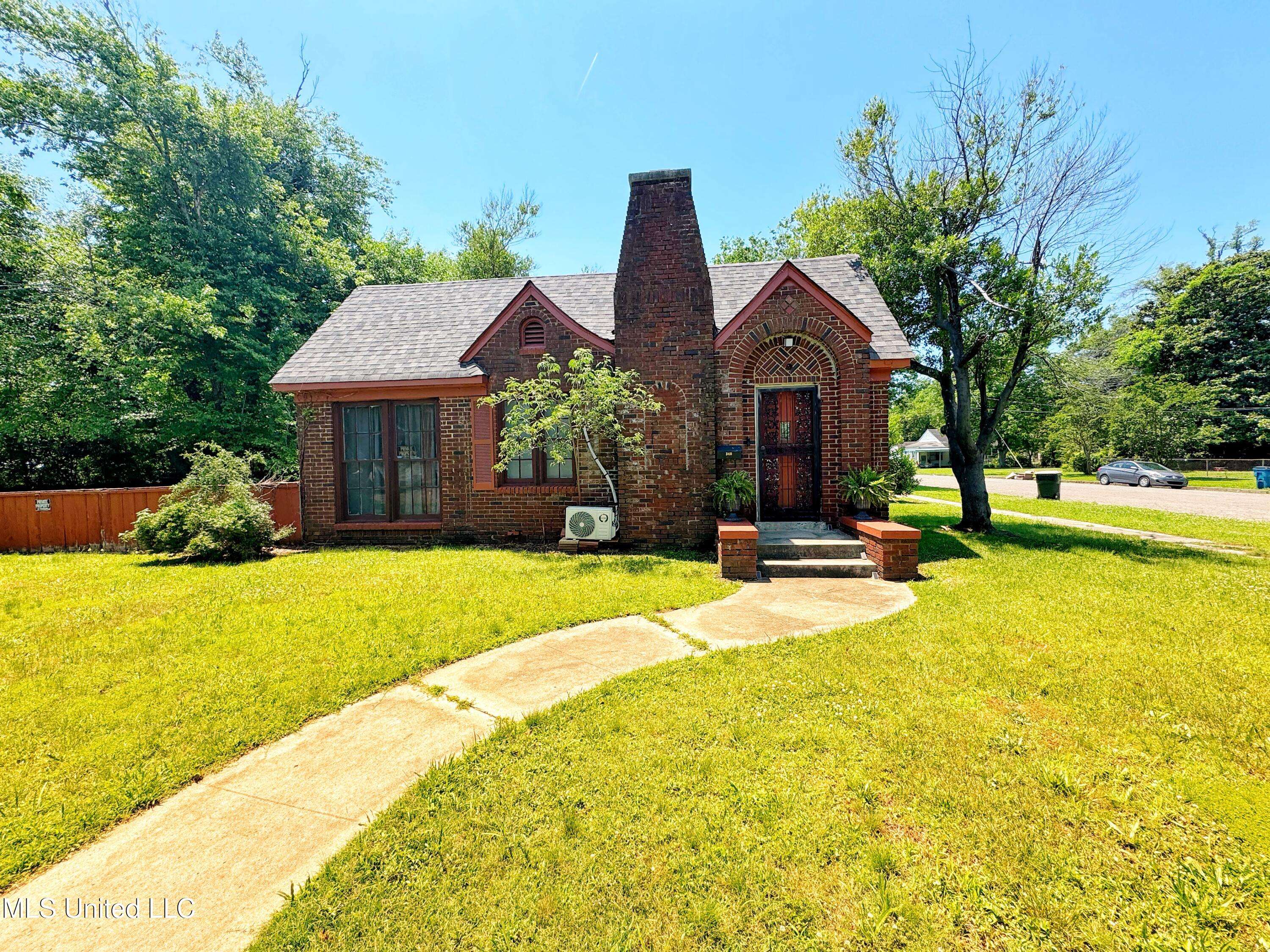 Clarksdale, MS 38614,340 Elm Avenue