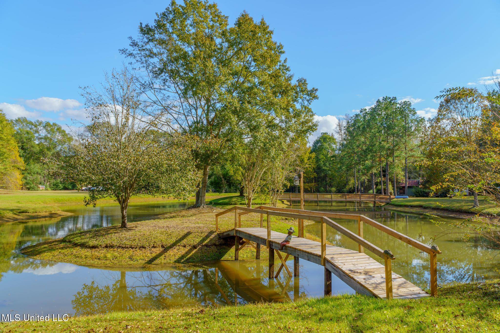 Sumrall, MS 39482,4519 Highway 589