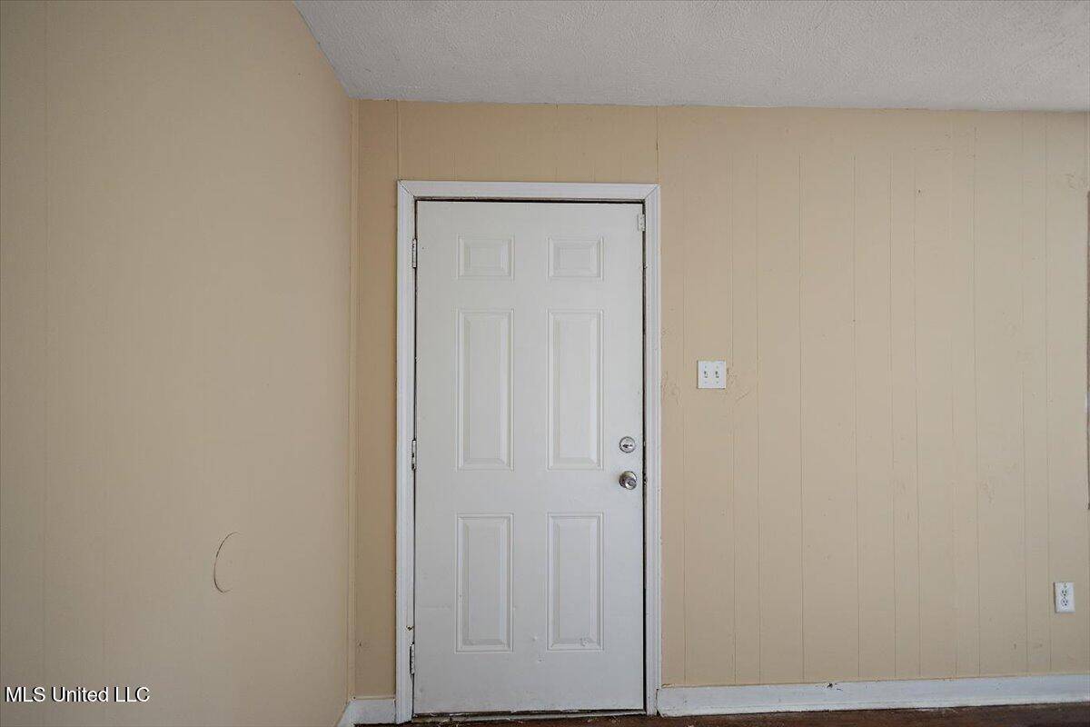 Jackson, MS 39212,2862 Oak Forest Drive