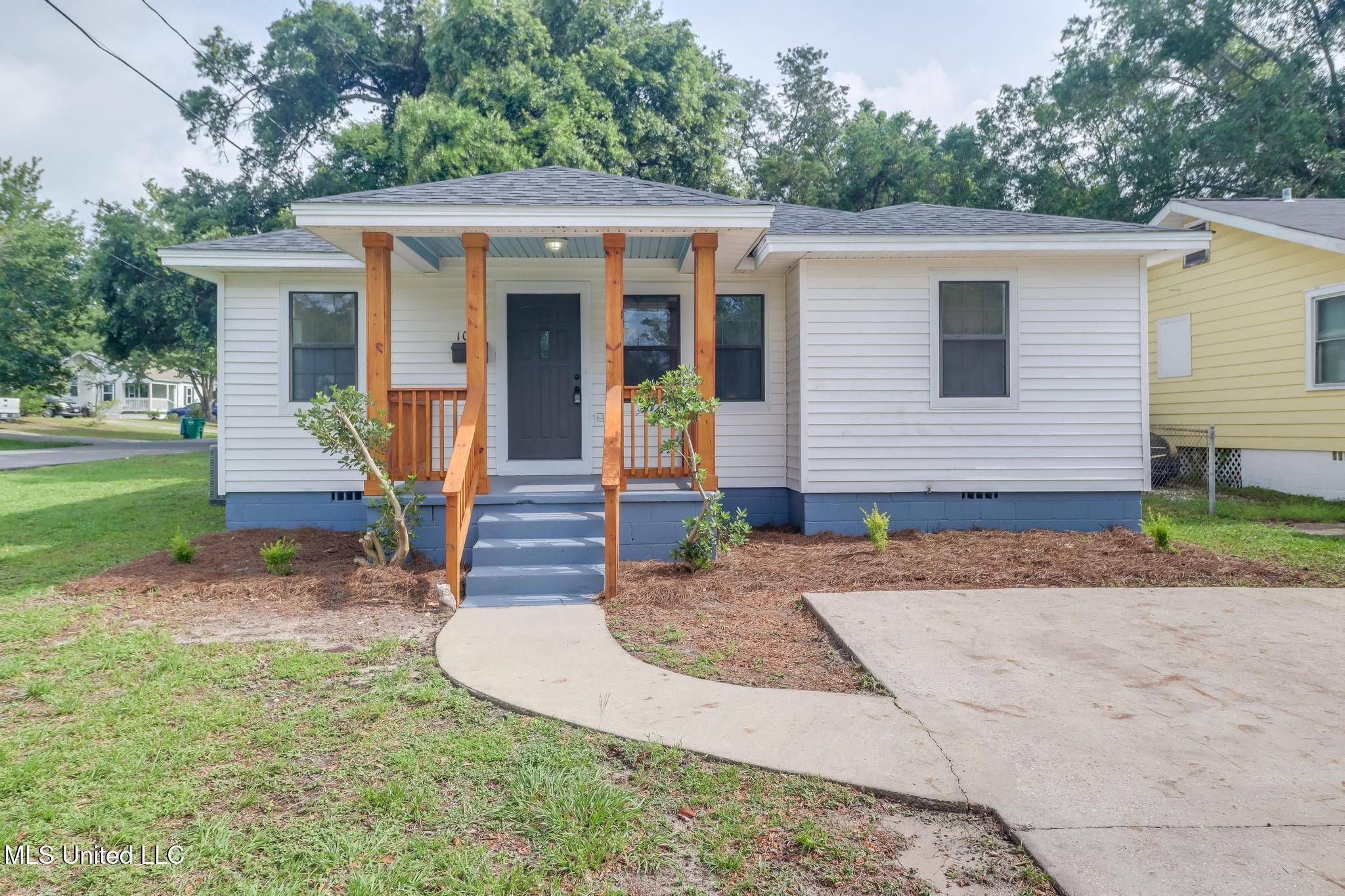 Gulfport, MS 39501,1018 27th Street