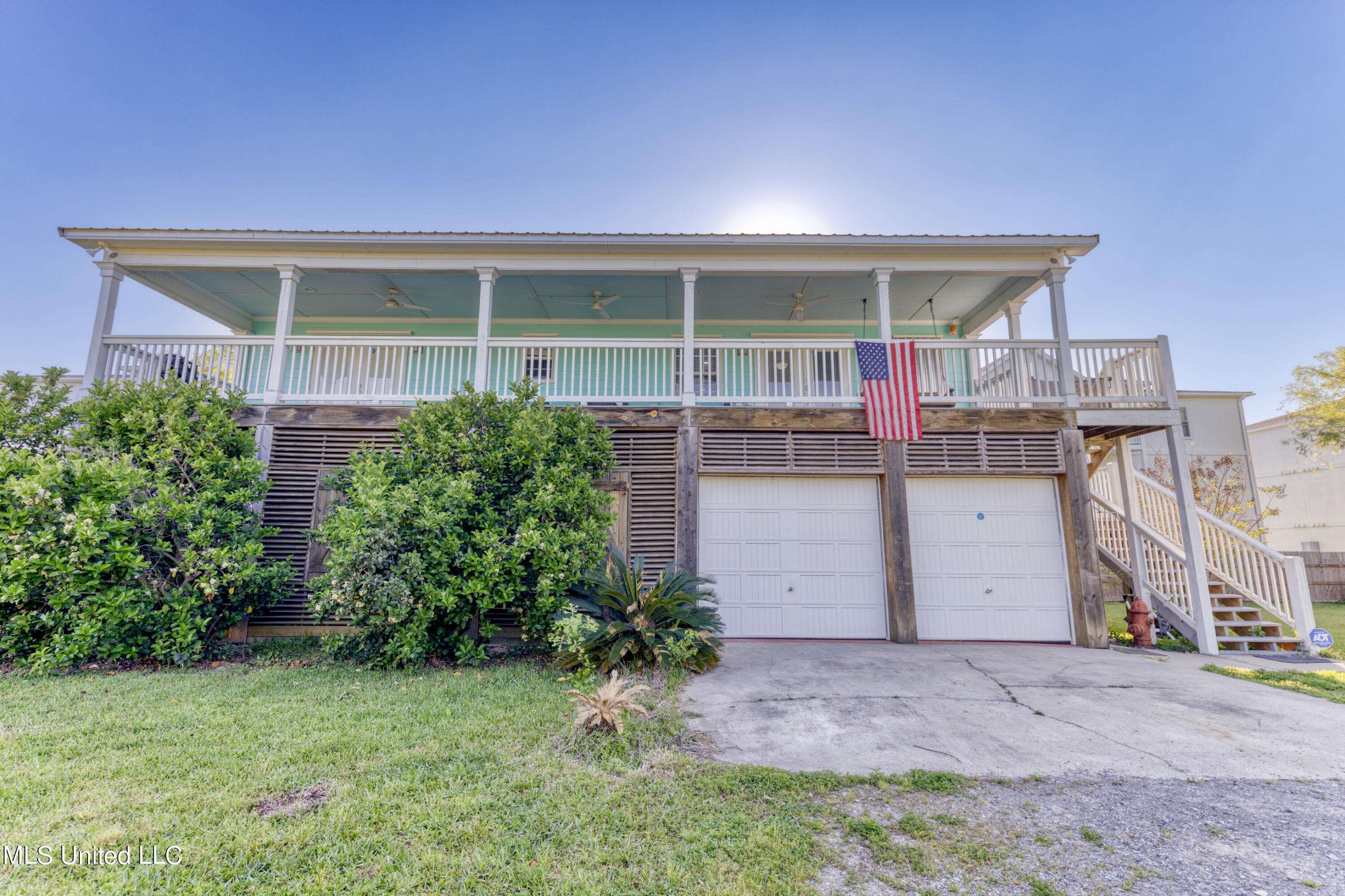 Pass Christian, MS 39571,140 Holiday Avenue