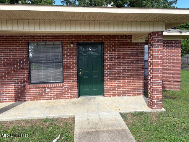 Hollandale, MS 38748,412 E Hays Street