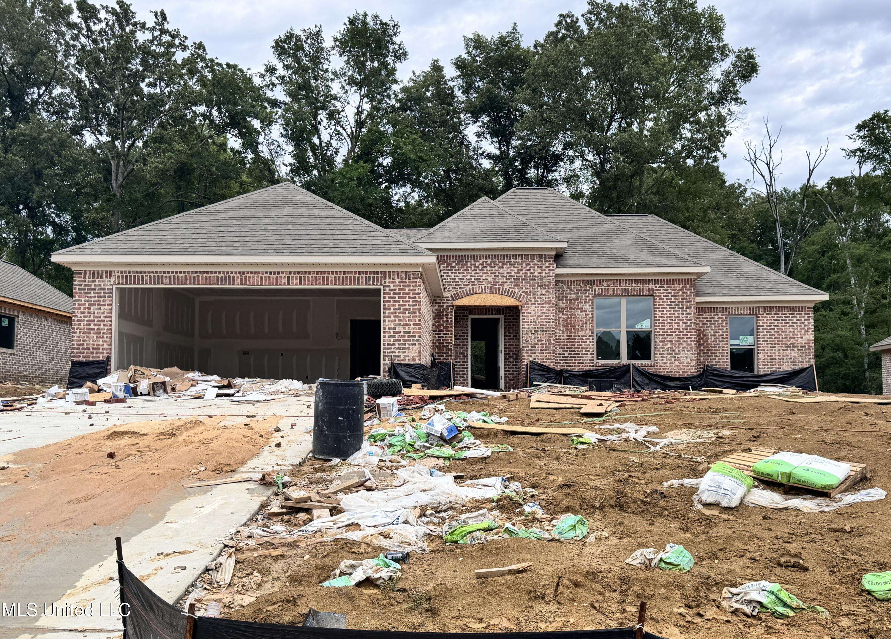 Pearl, MS 39208,753 Magnolia Point Circle