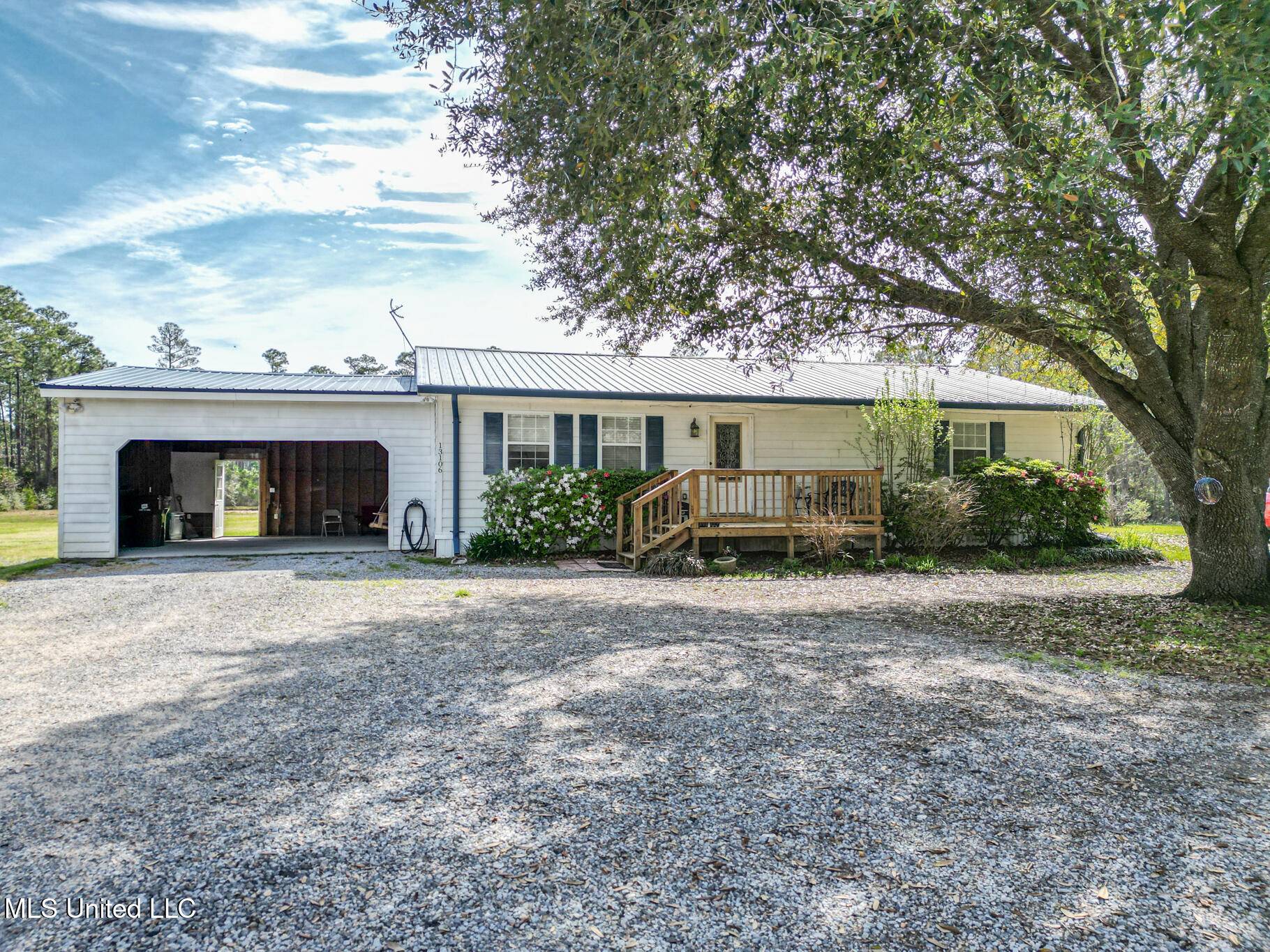 Biloxi, MS 39532,13106 Hudson Krohn Road