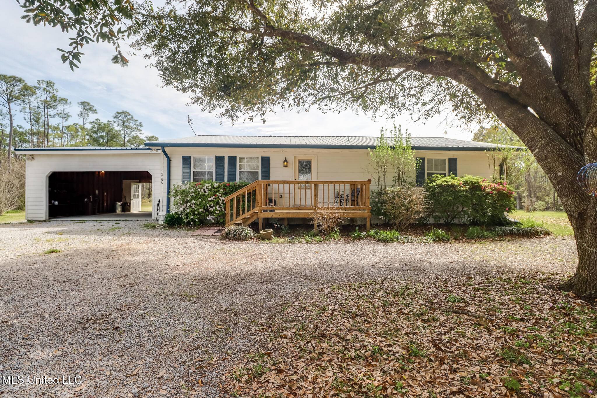 Biloxi, MS 39532,13106 Hudson Krohn Road