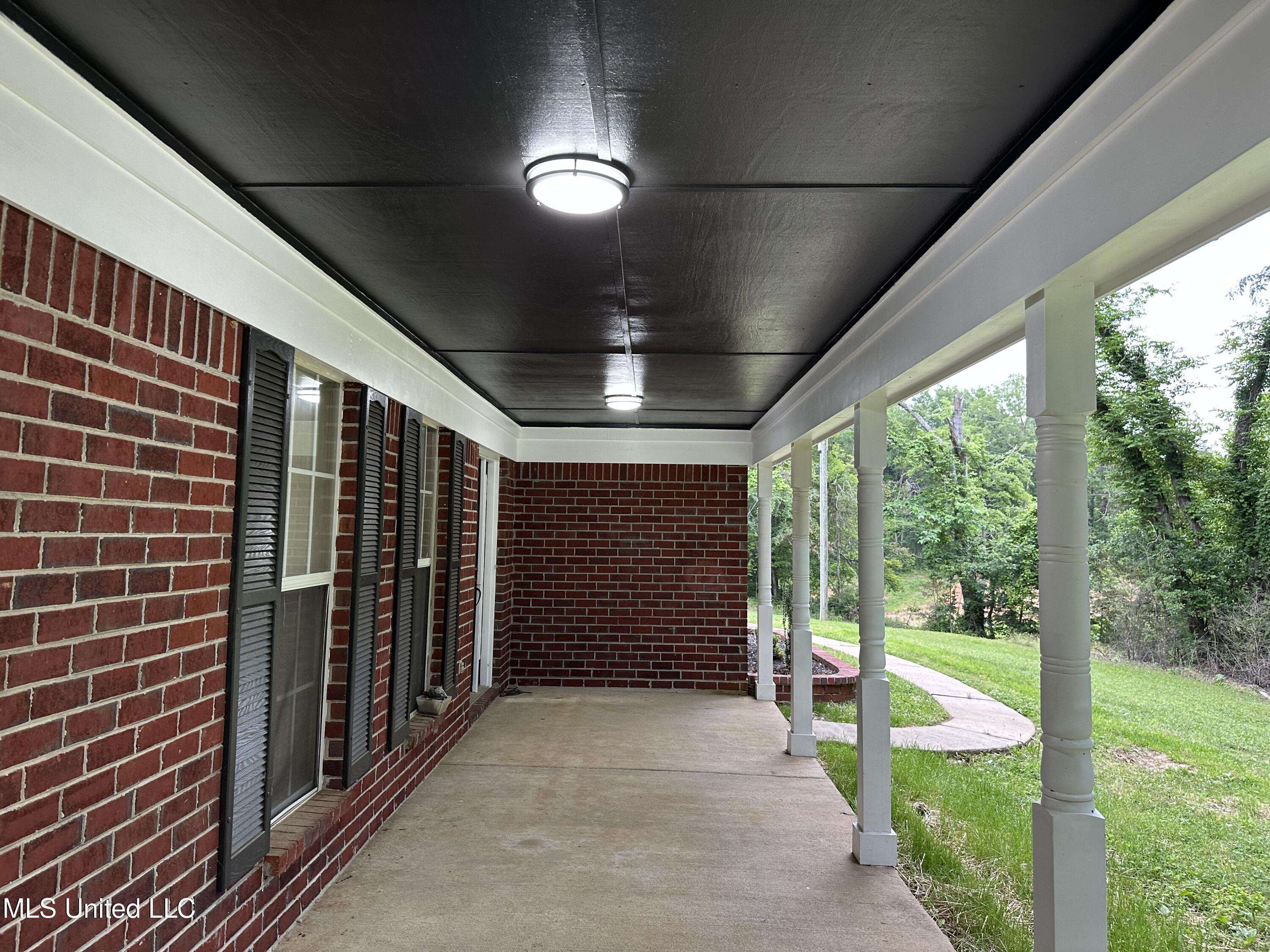Byhalia, MS 38611,90 Vance Cove