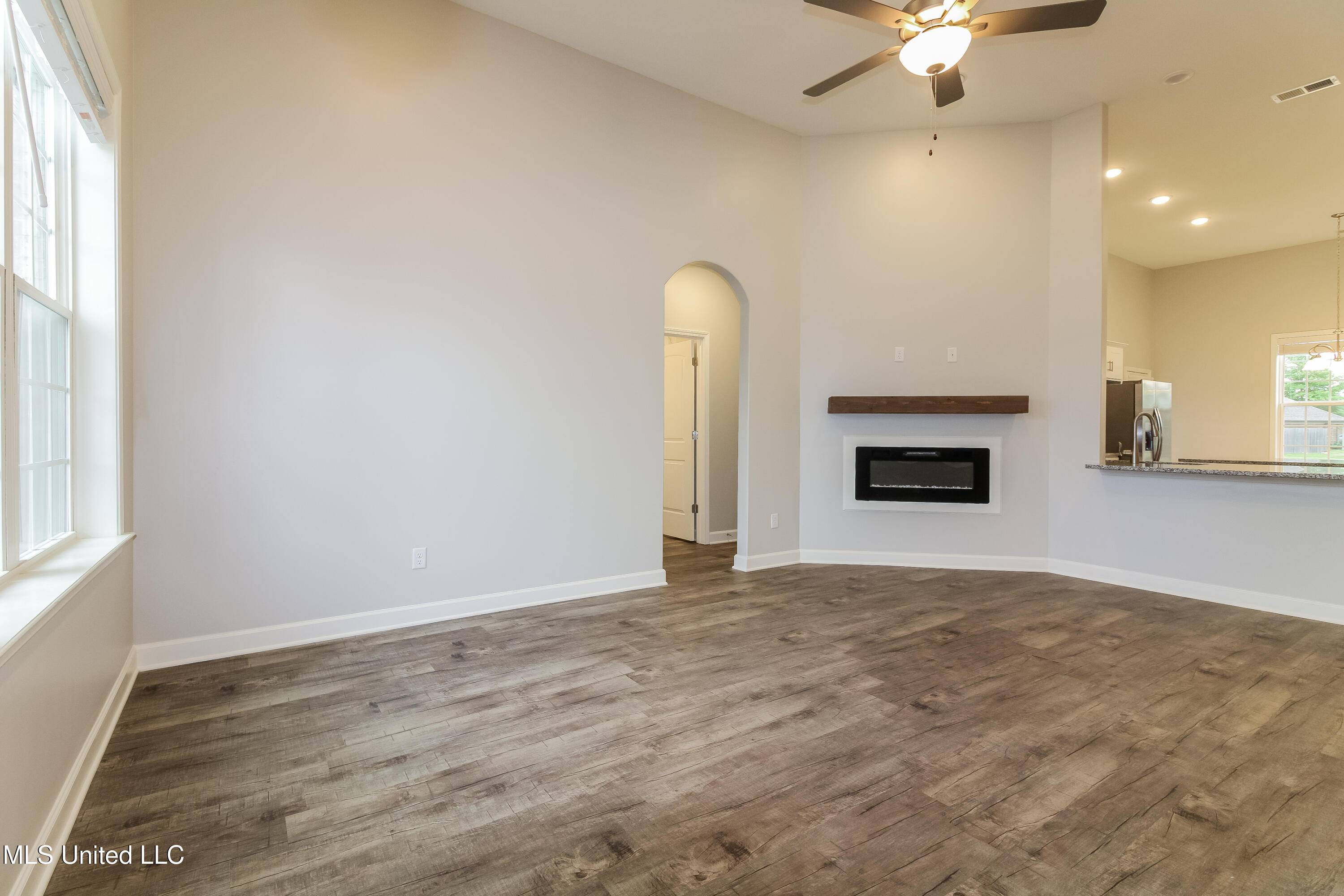 Walls, MS 38680,9308 S Lakeside Circle