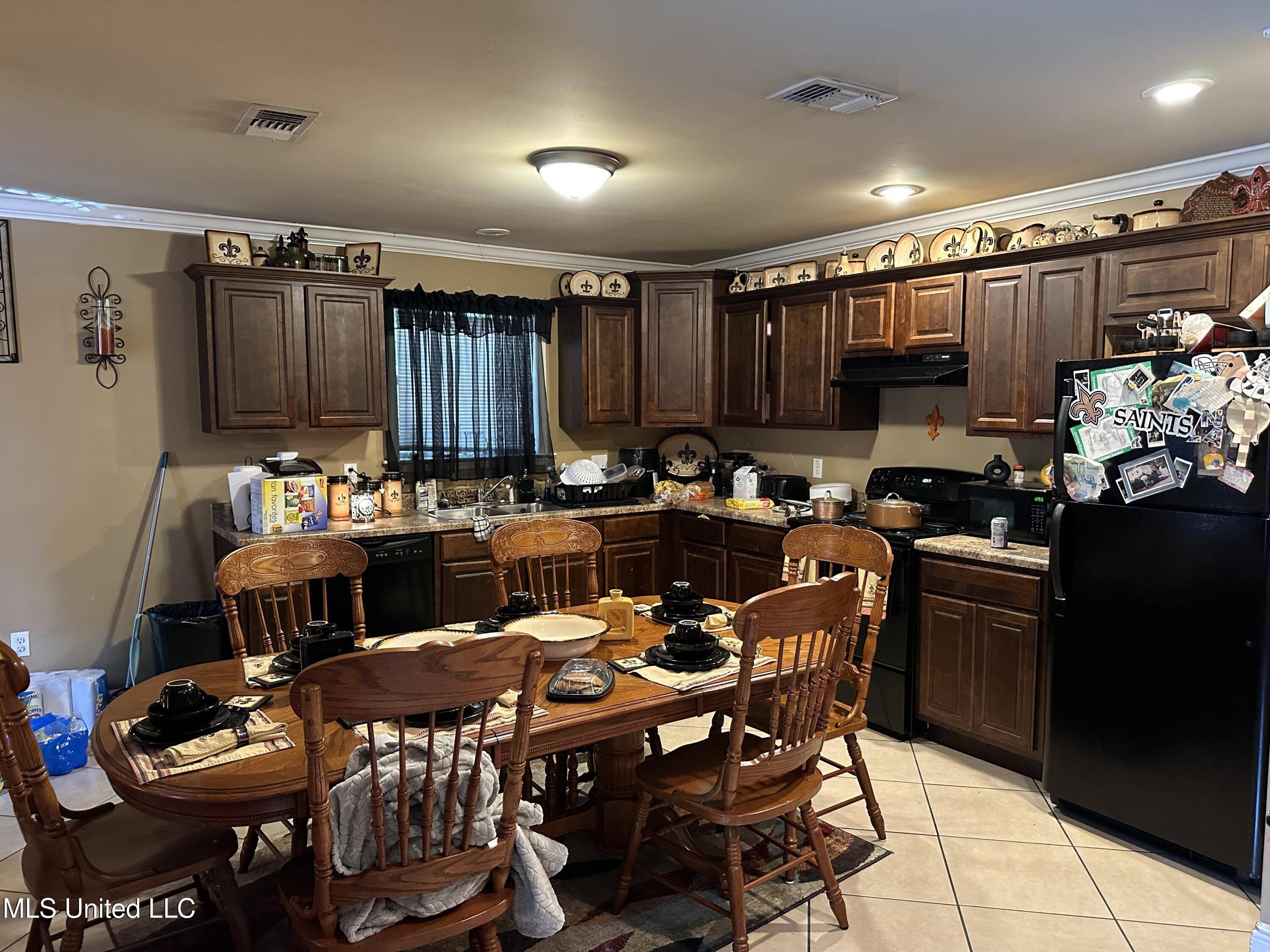 Bay Saint Louis, MS 39520,4044 Camellia Street