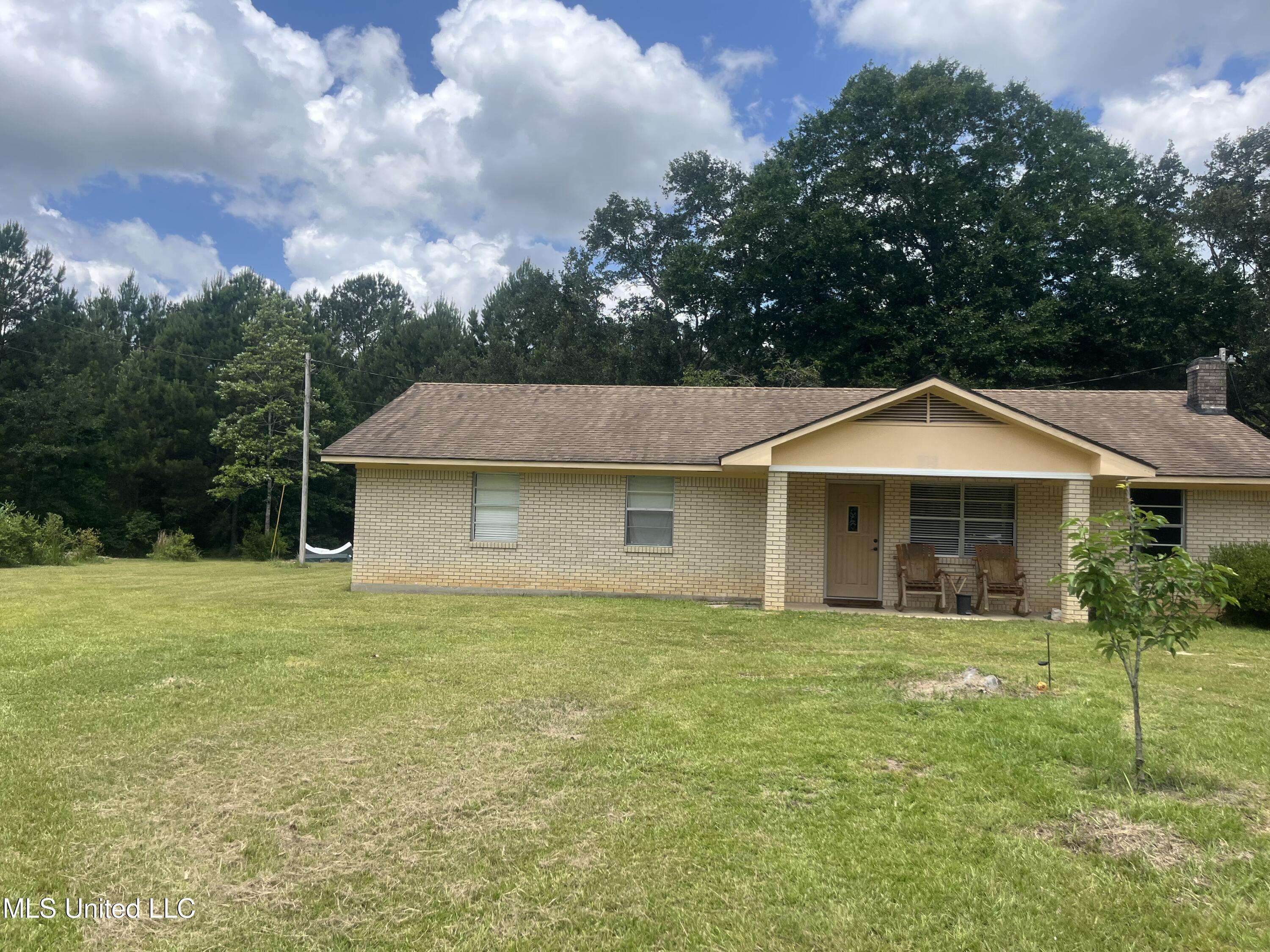 Lucedale, MS 39452,23601 Hinton Road