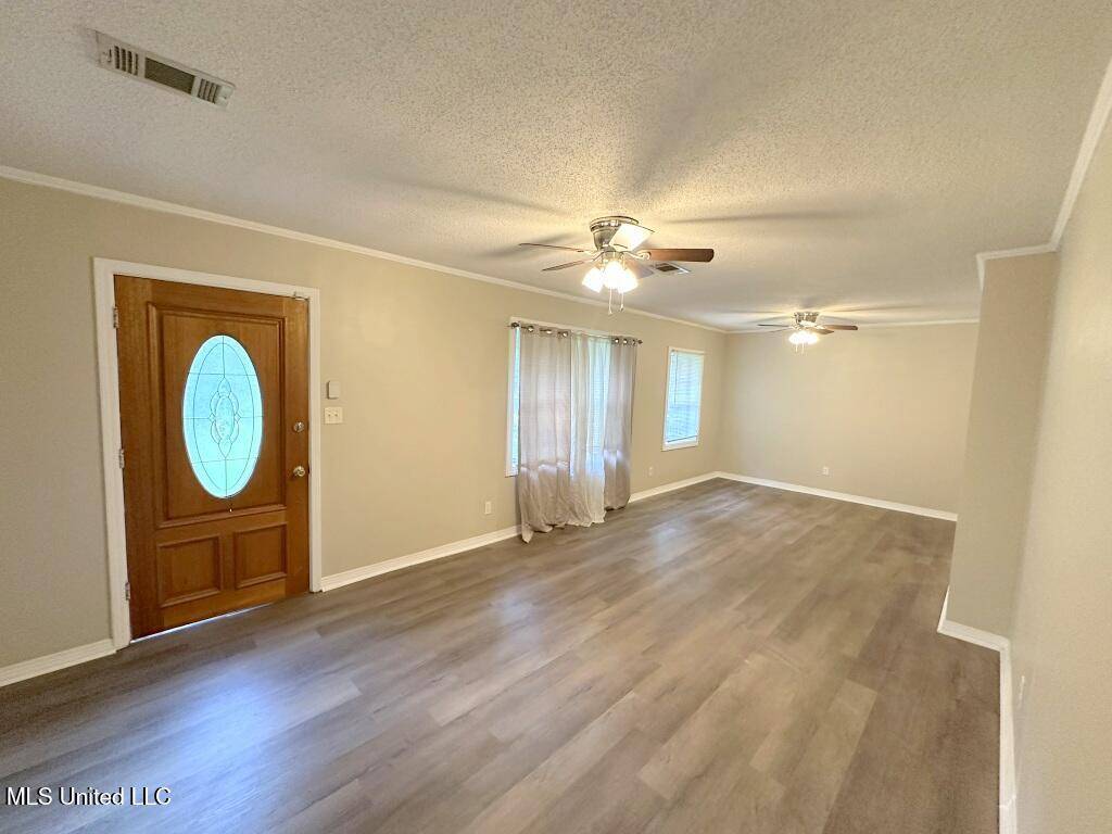 Jackson, MS 39206,5448 Crepe Myrtle Drive