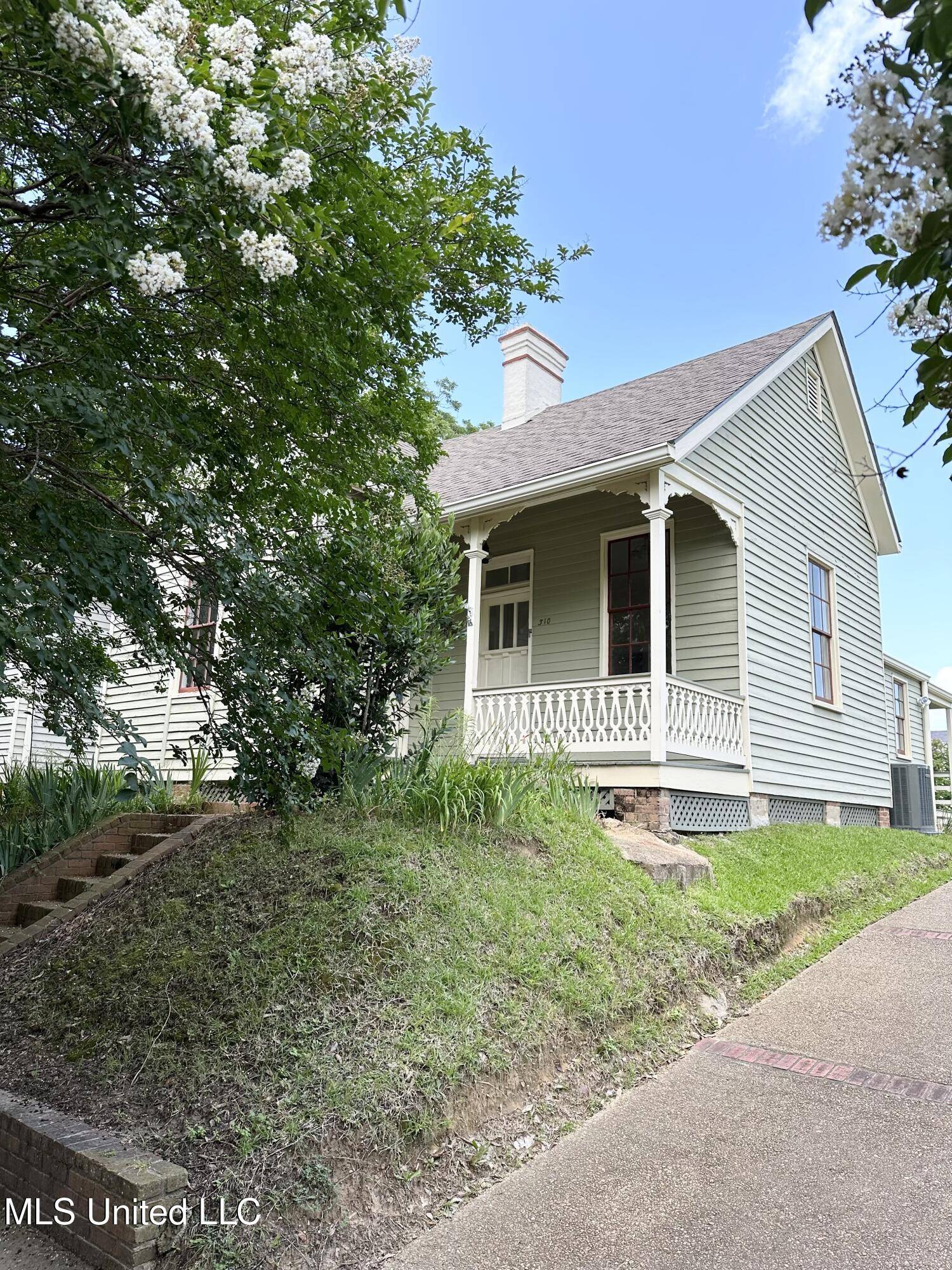 Natchez, MS 39120,310 N Rankin Street