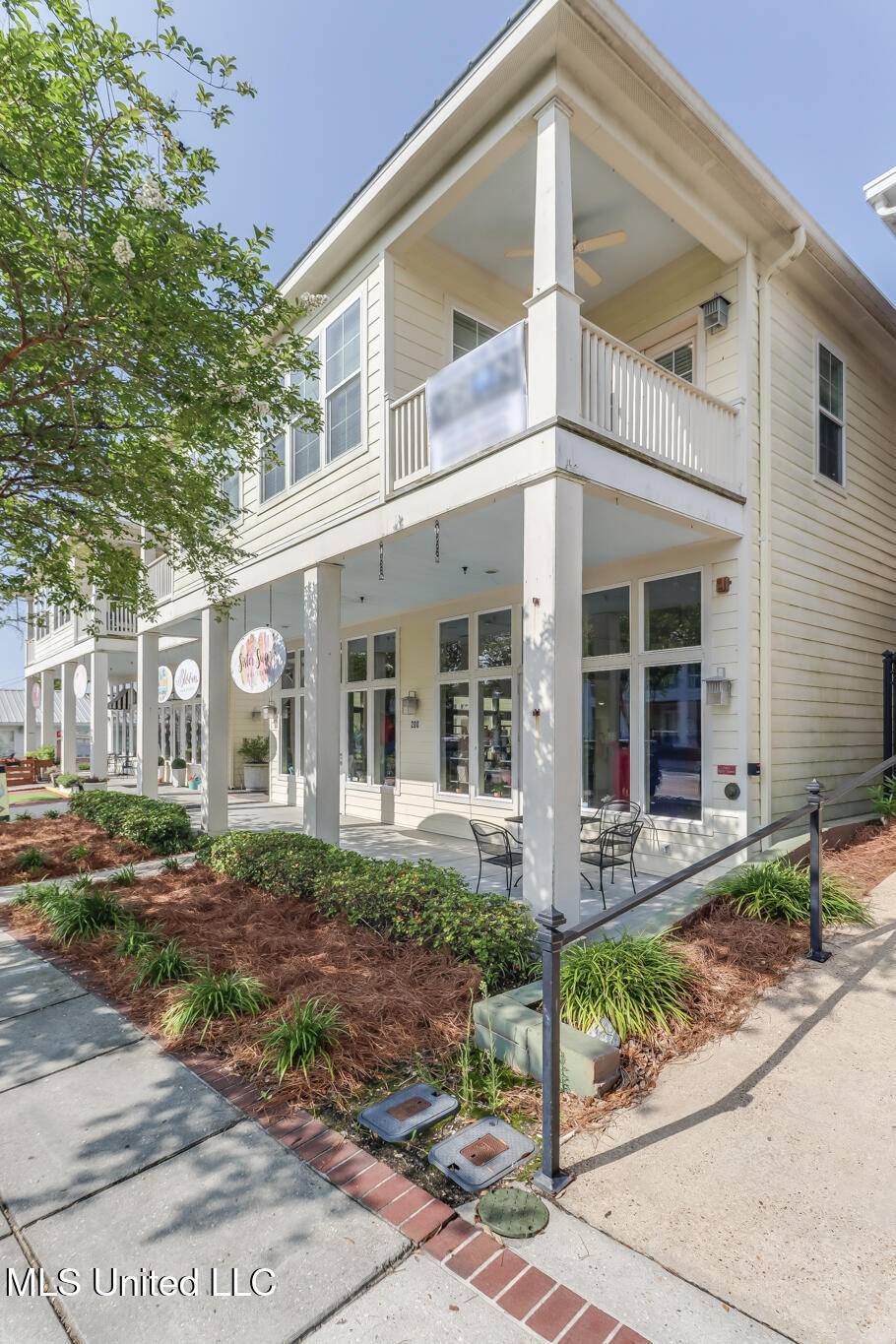 Long Beach, MS 39560,200 Jeff Davis Avenue #8