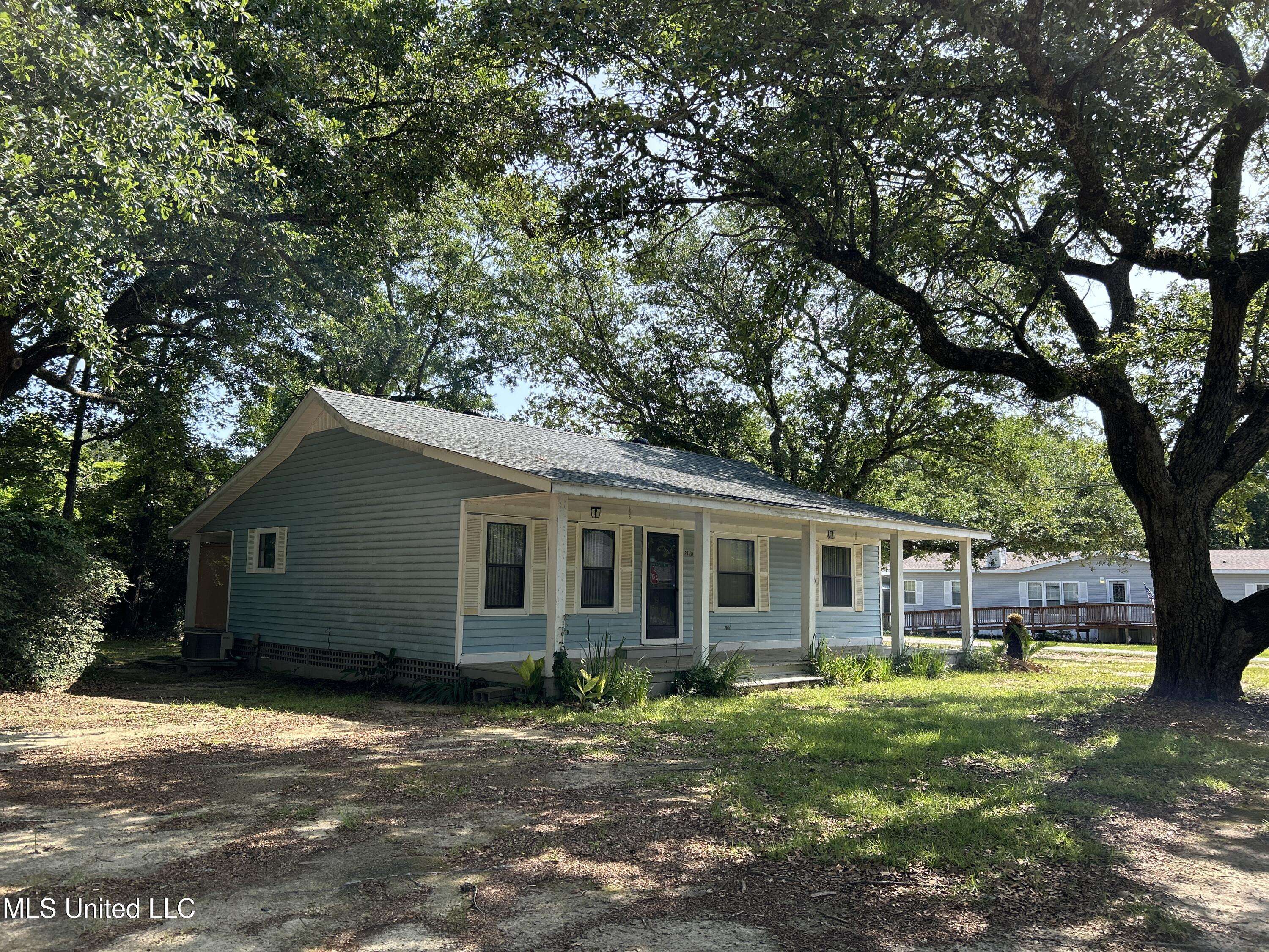 Diamondhead, MS 39525,97131 Kapalama Drive