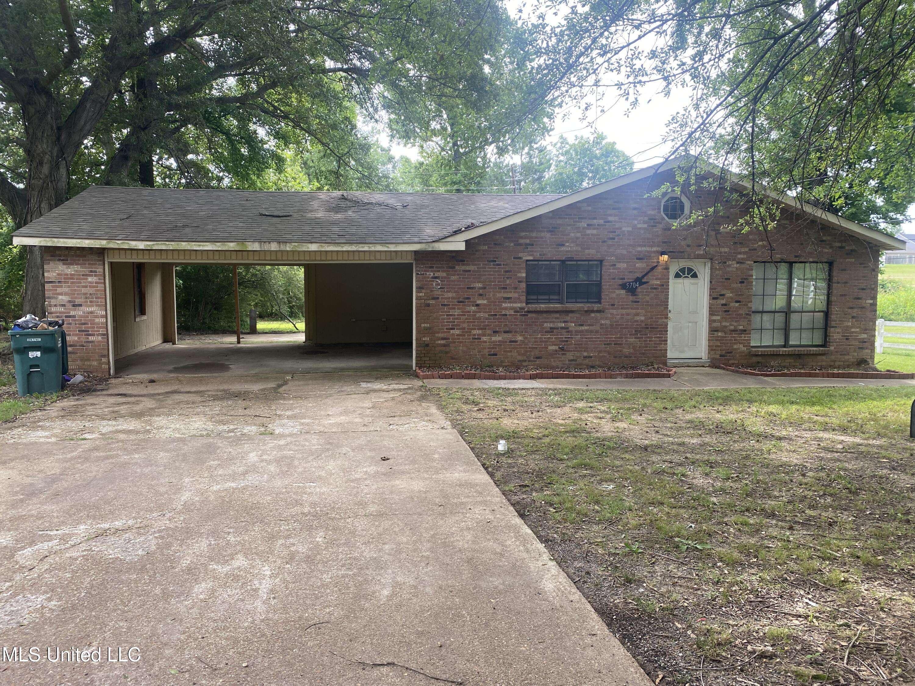 Southaven, MS 38671,5704 Westminister Lane
