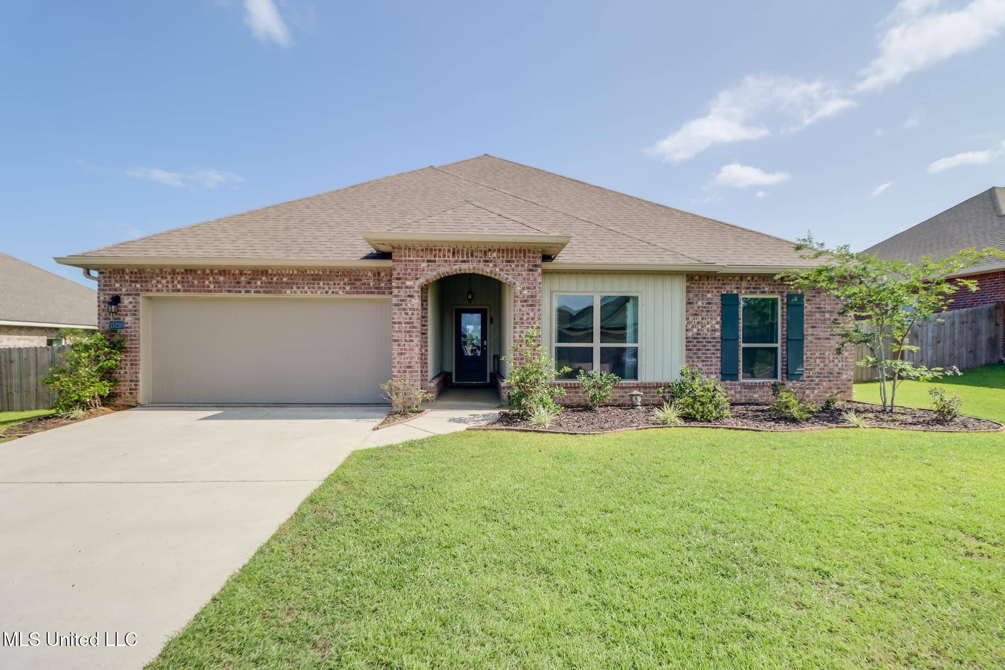 D'iberville, MS 39540,15210 Windmill Ridge Parkway