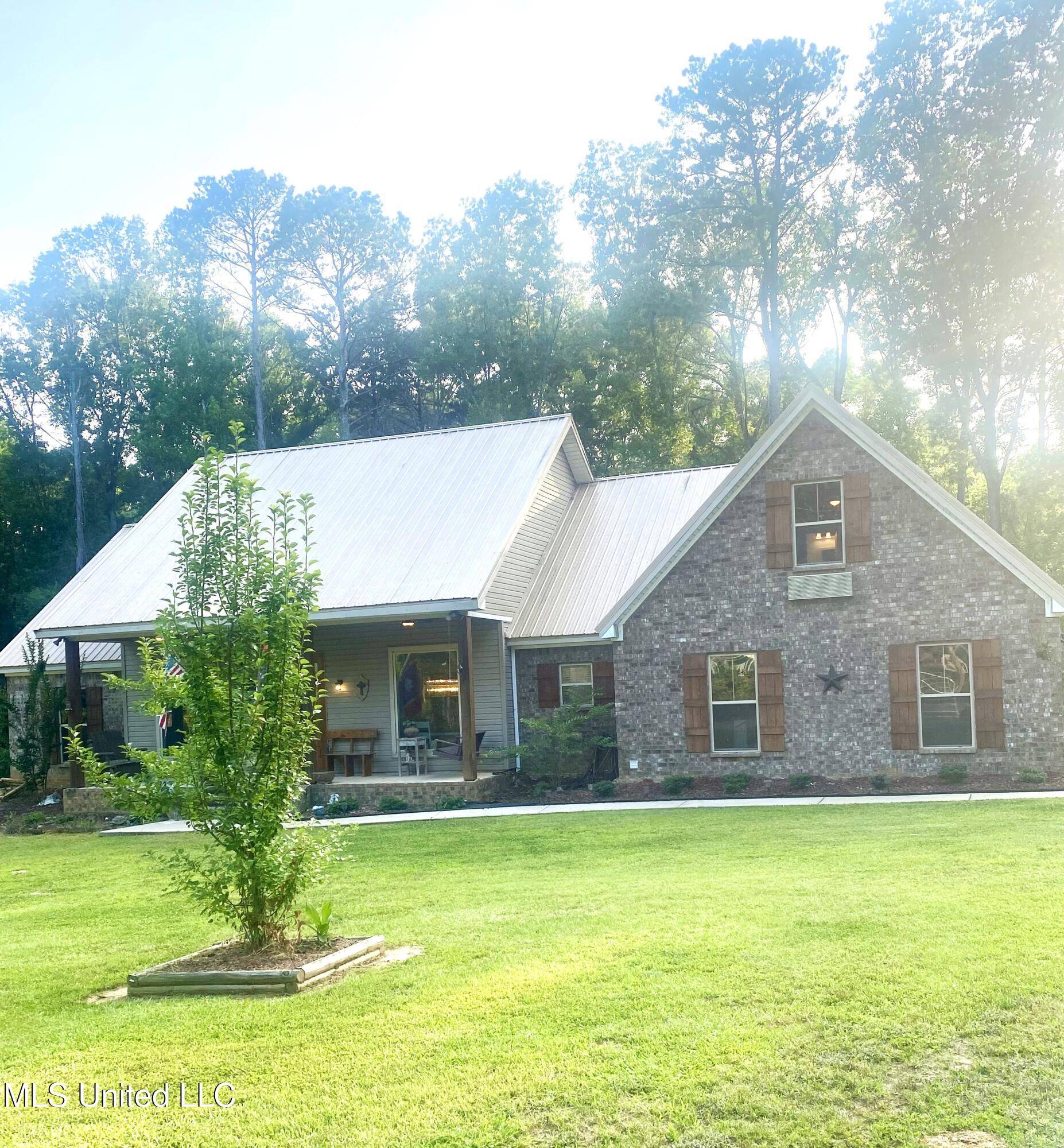 Terry, MS 39170,115 Pinedale Road