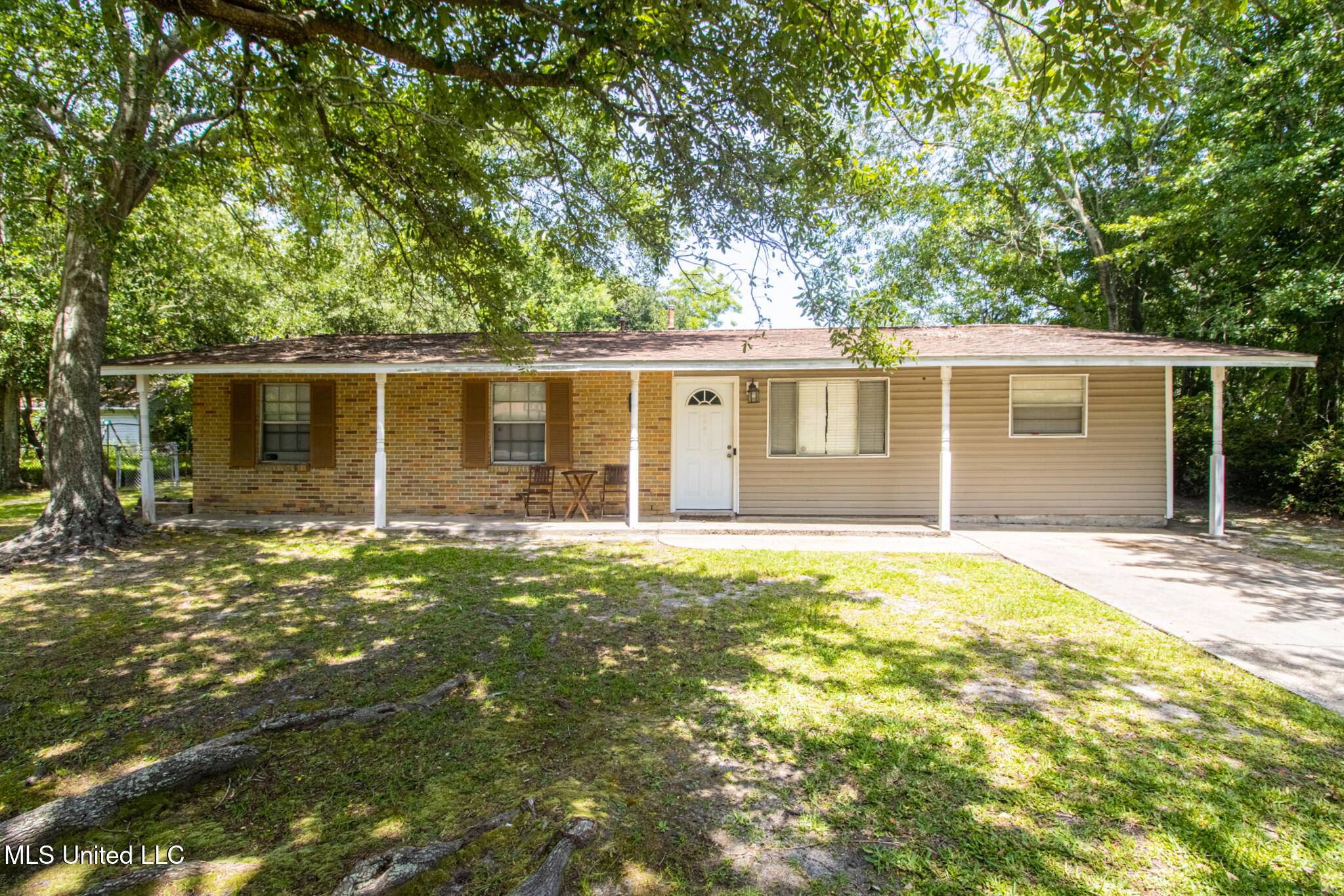 Pascagoula, MS 39581,4008 Emerson Street