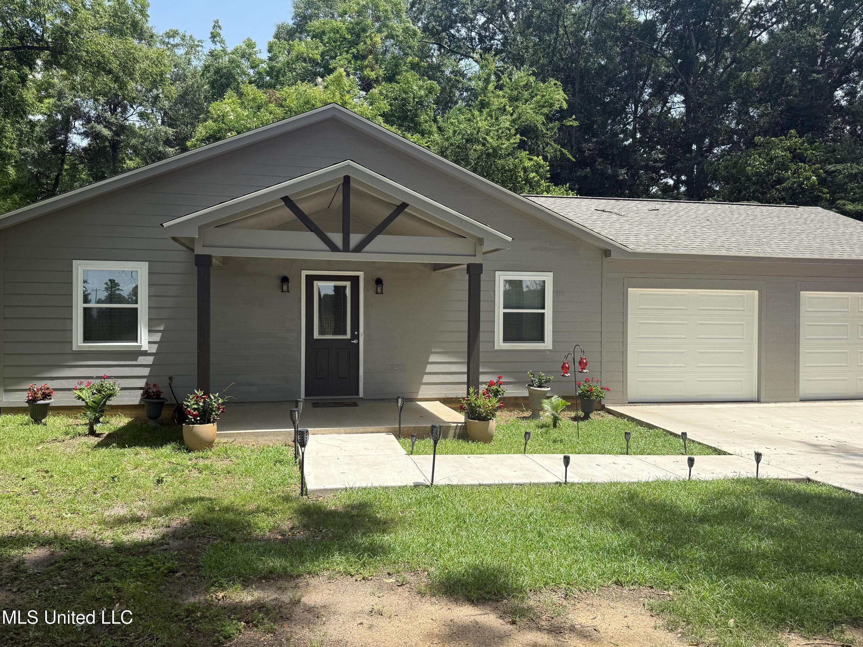 Lucedale, MS 39452,1228 Weeks